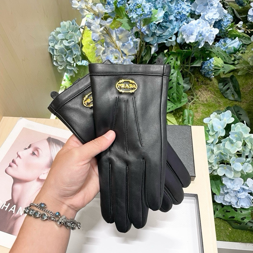 [TOP] PRADA Sheepskin Gloves - Black