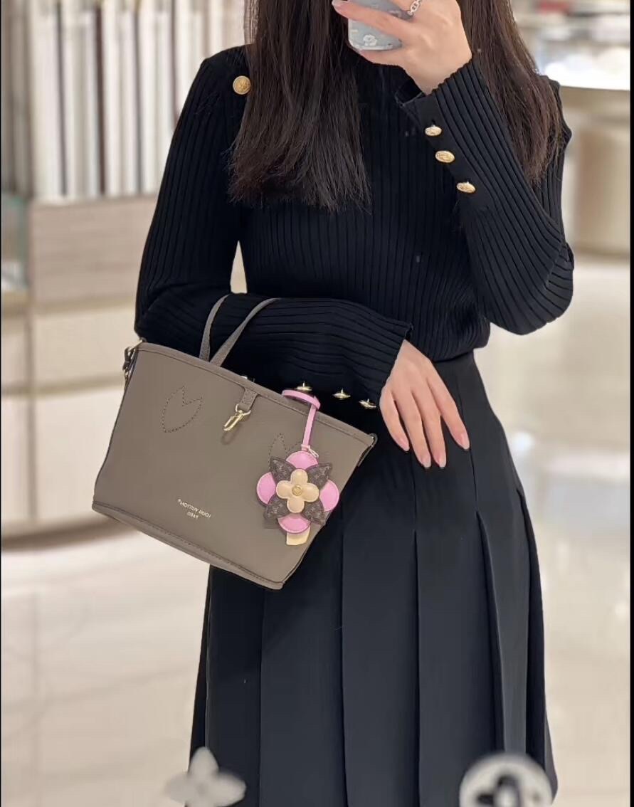 [TOP] Louis Vuitton LV  Neverful INSIDE OUT BB Bag 24x14x9cm - Coffee