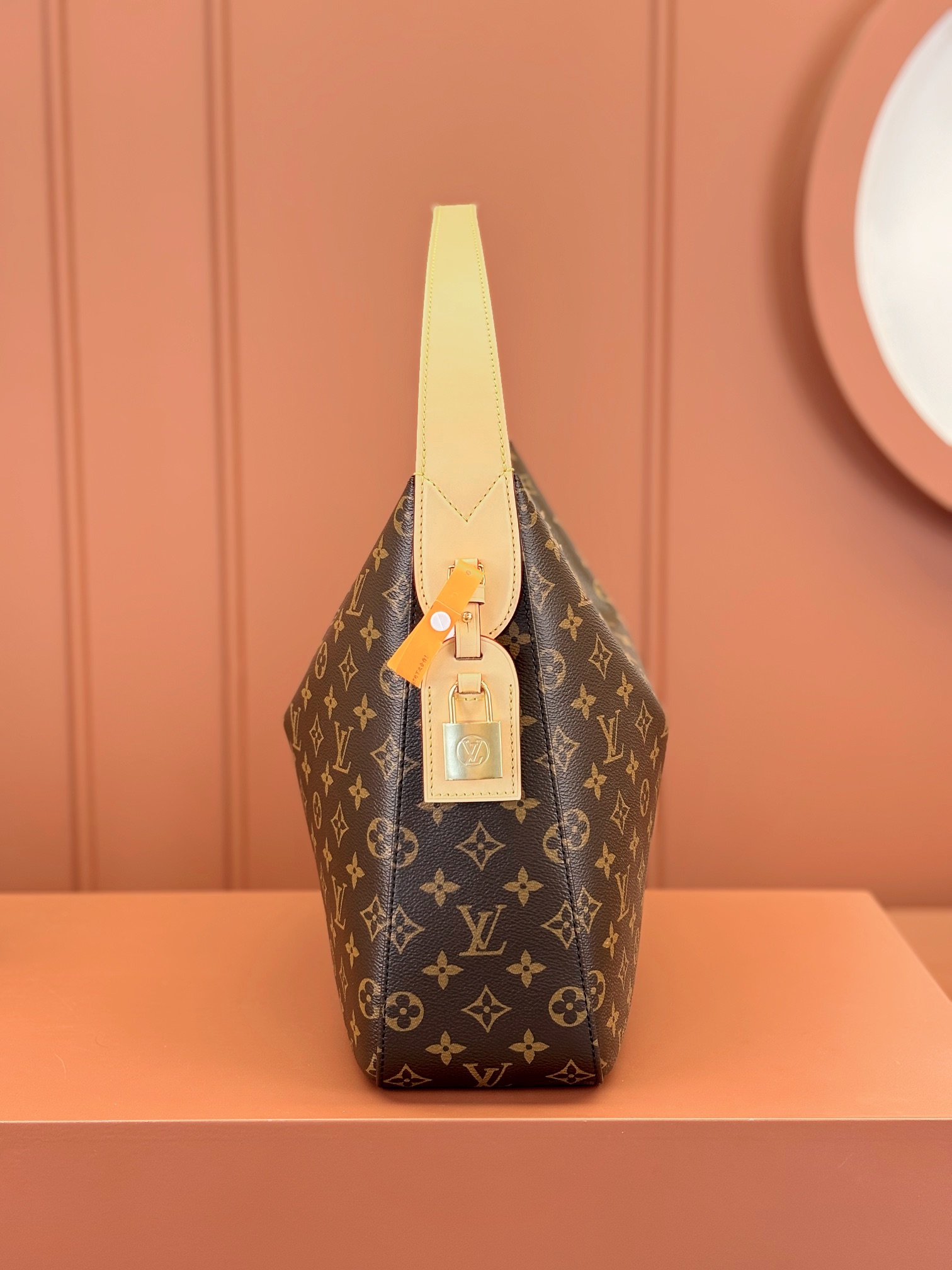 [TOP] Louis Vuitton LV L*V Grand Palais Monogram Bag 40x31x11cm