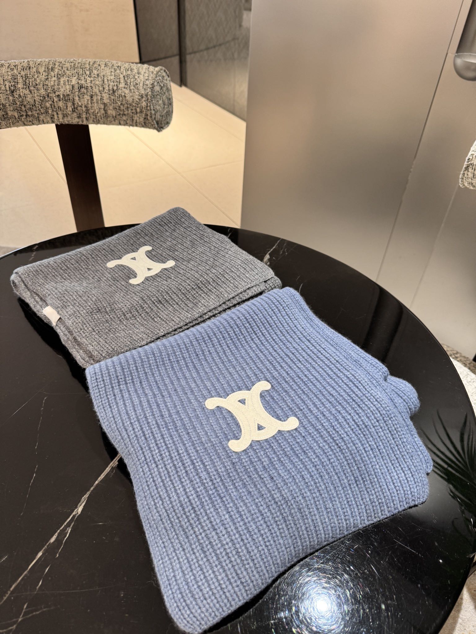 [TOP] CELINE Wool Scarf 180×30cm - 2 Color