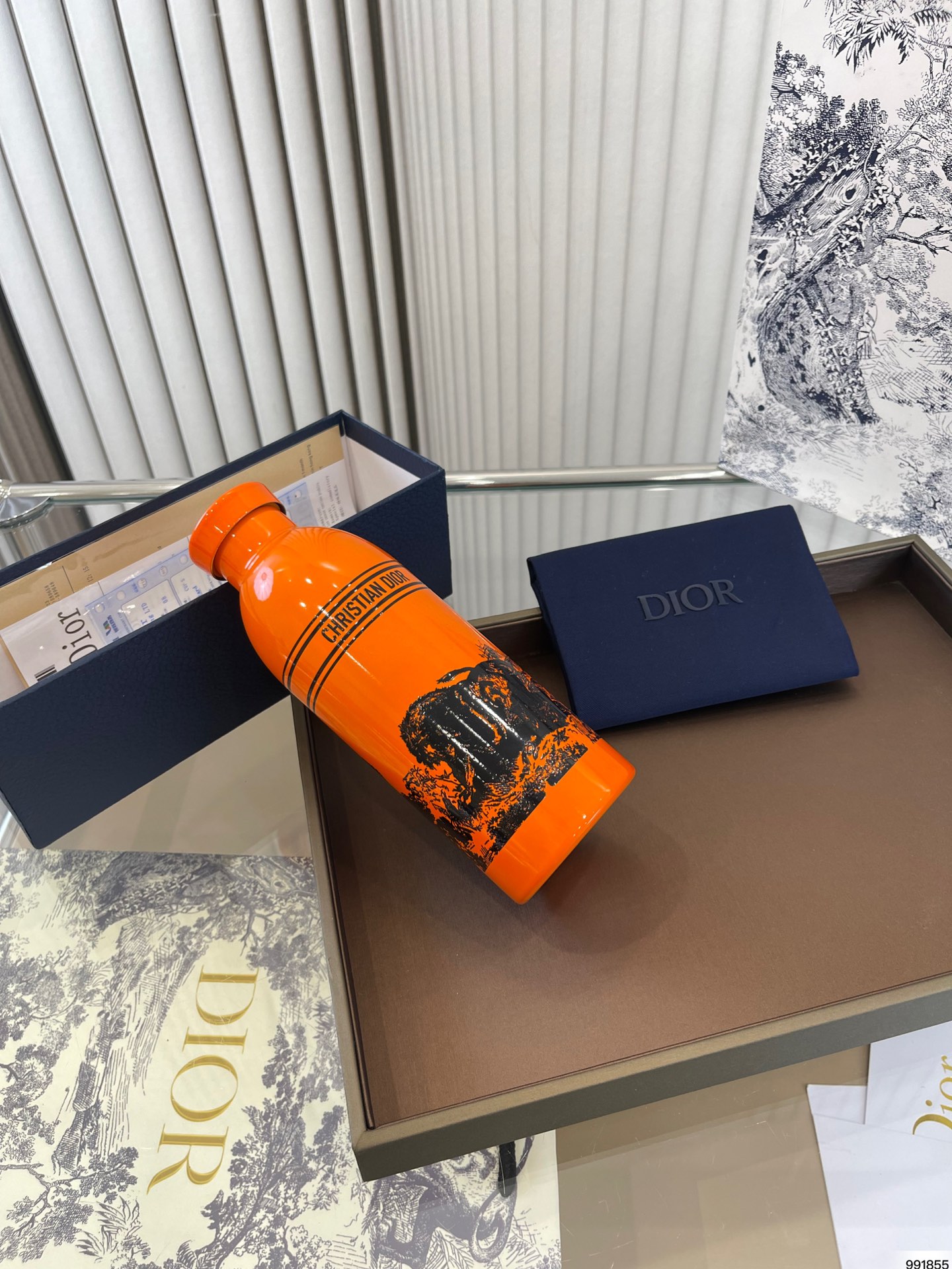 [TOP] Christian Dior Thermos Cup- 2 Colors