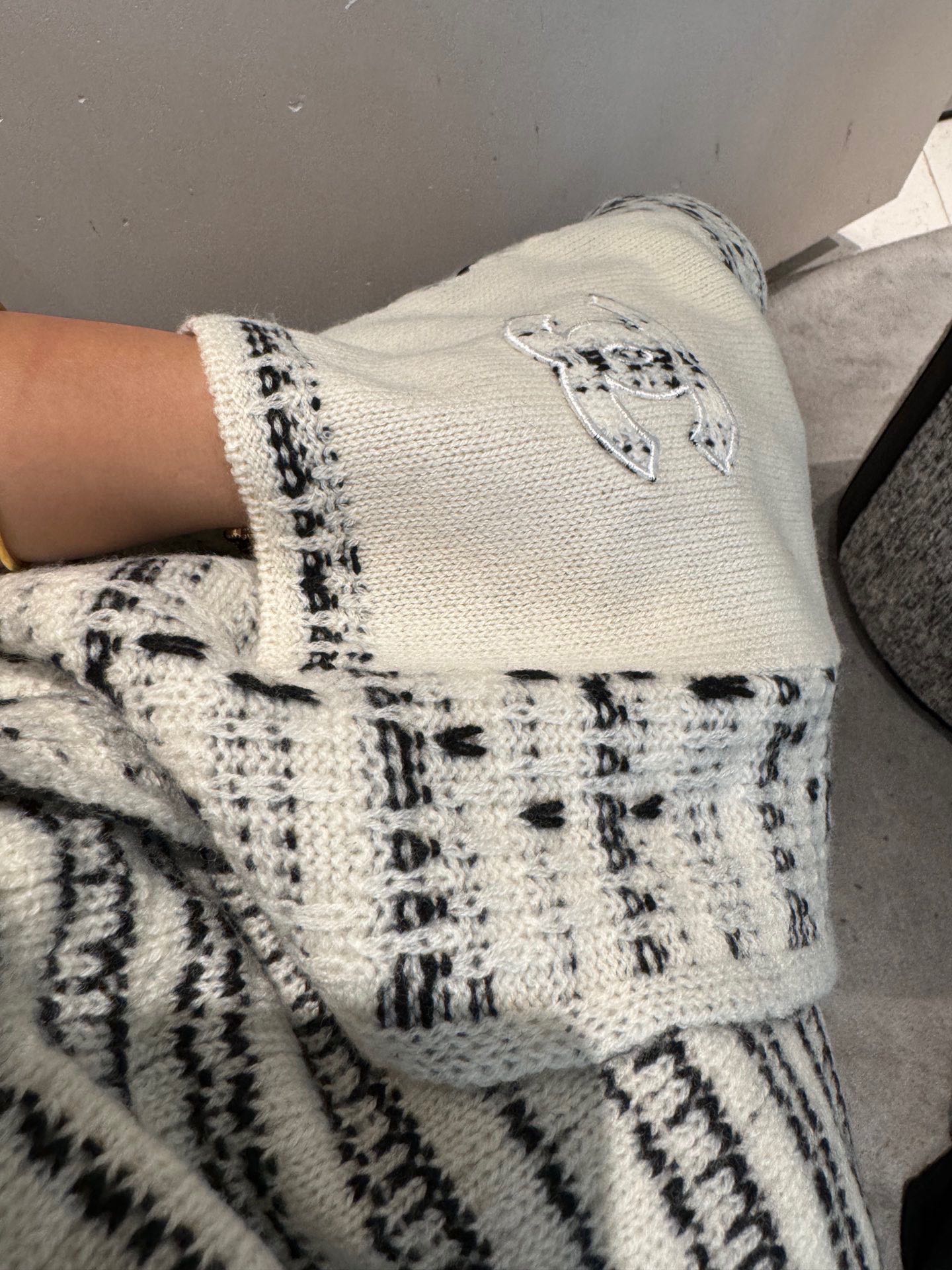 [TOP] Chanel Cashmere Scarf 30*180cm