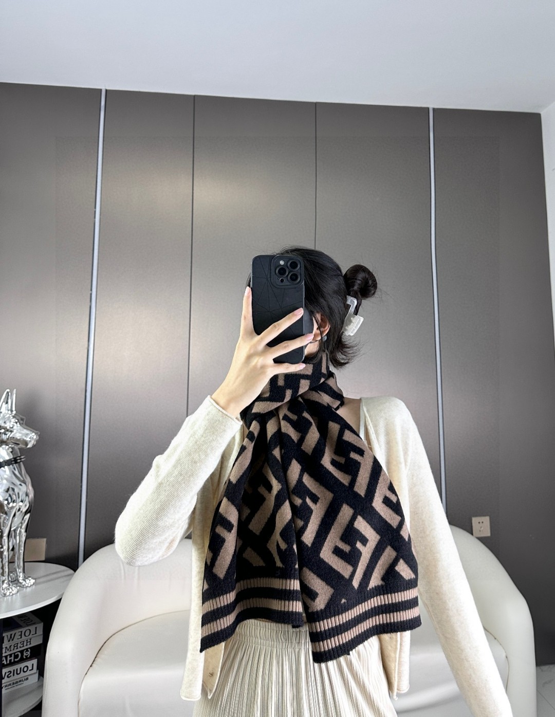 [TOP] FENDI Wool Monogram Rectangle Scarf