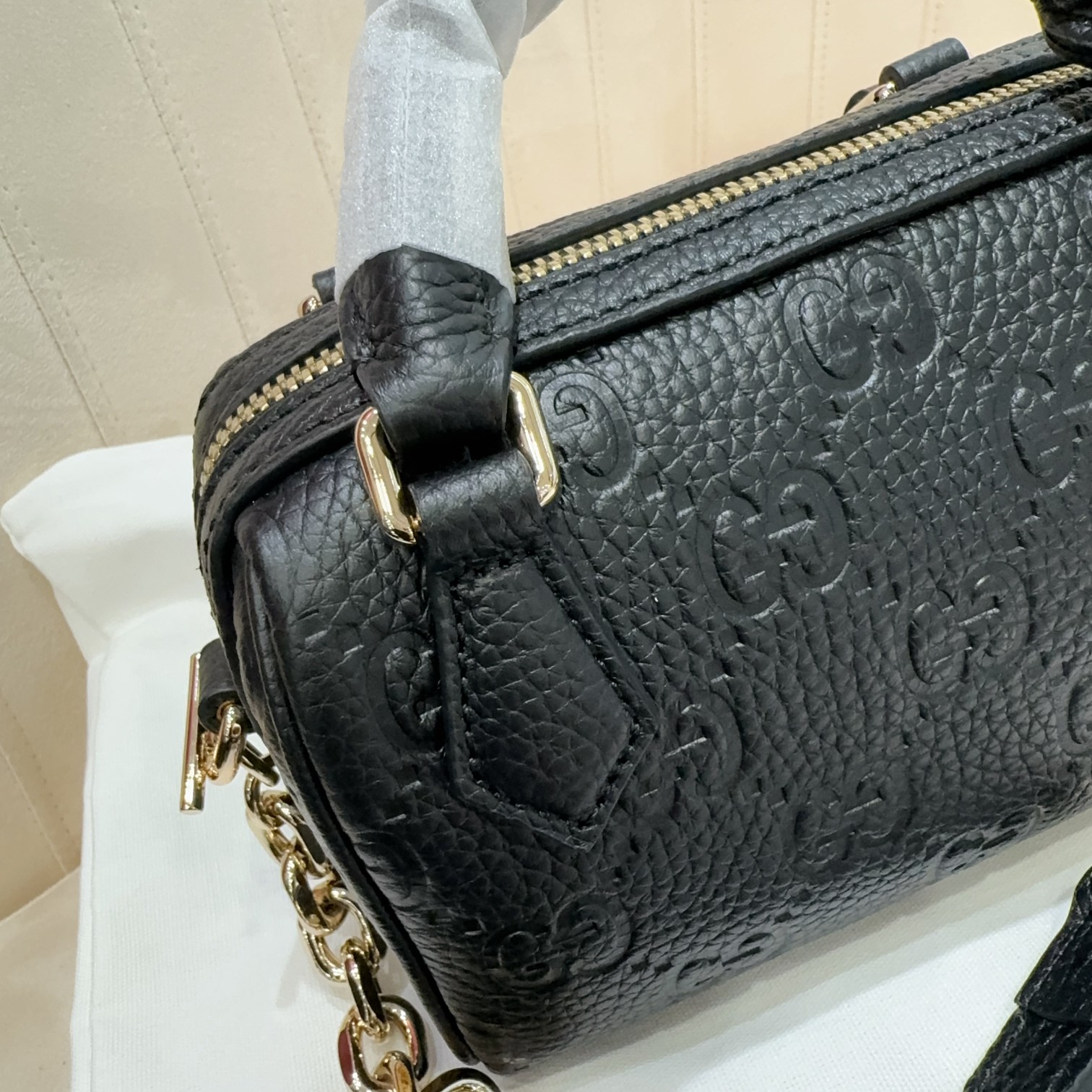 [TOP] GUCCI G*G Emblem bag 16.5*10*8cm - Black