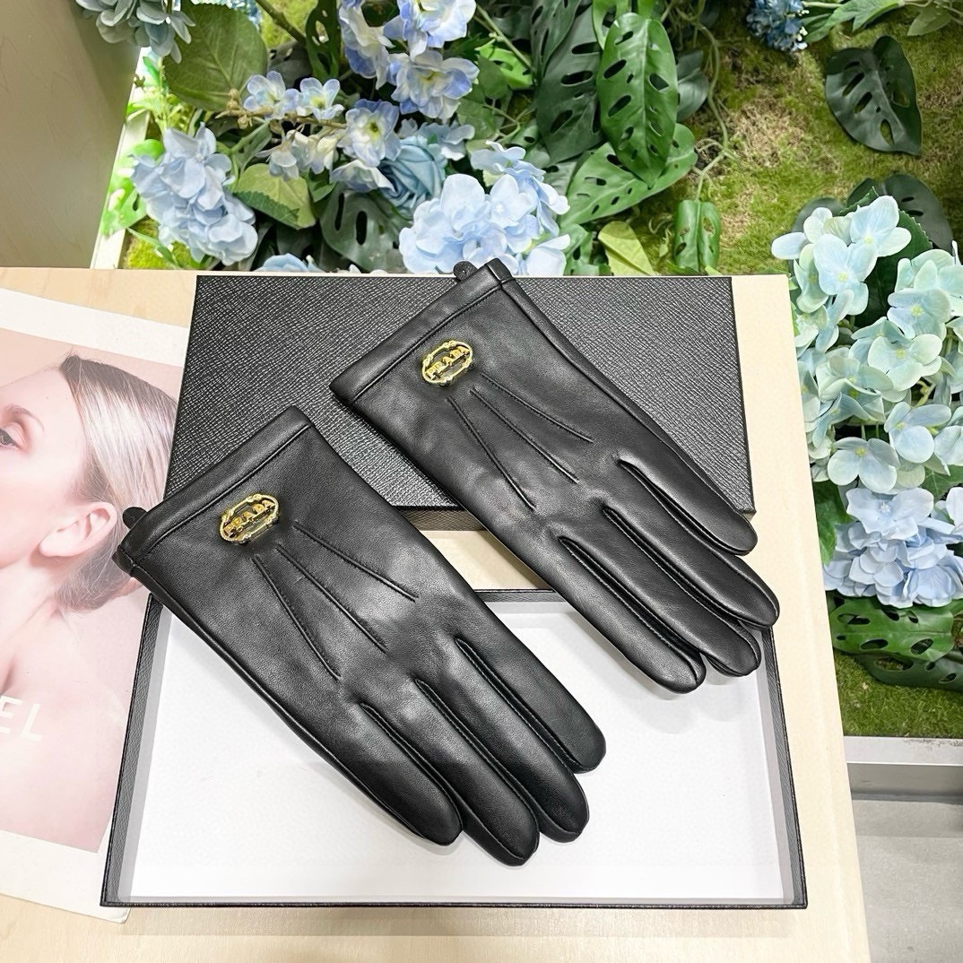 [TOP] PRADA Sheepskin Gloves - Black
