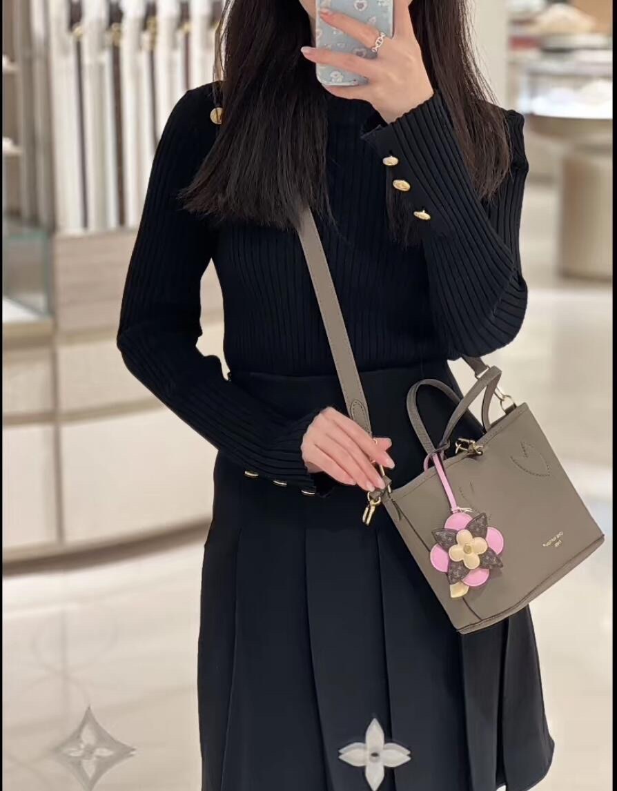 [TOP] Louis Vuitton LV  Neverful INSIDE OUT BB Bag 24x14x9cm - Coffee