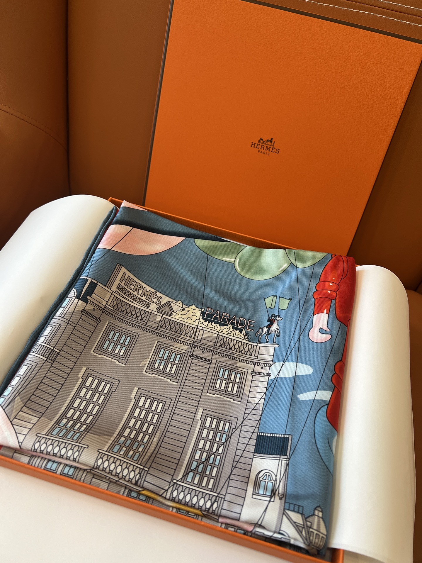 [TOP] HERMES  Square Scarf  90 x 90 cm - 2 Colors