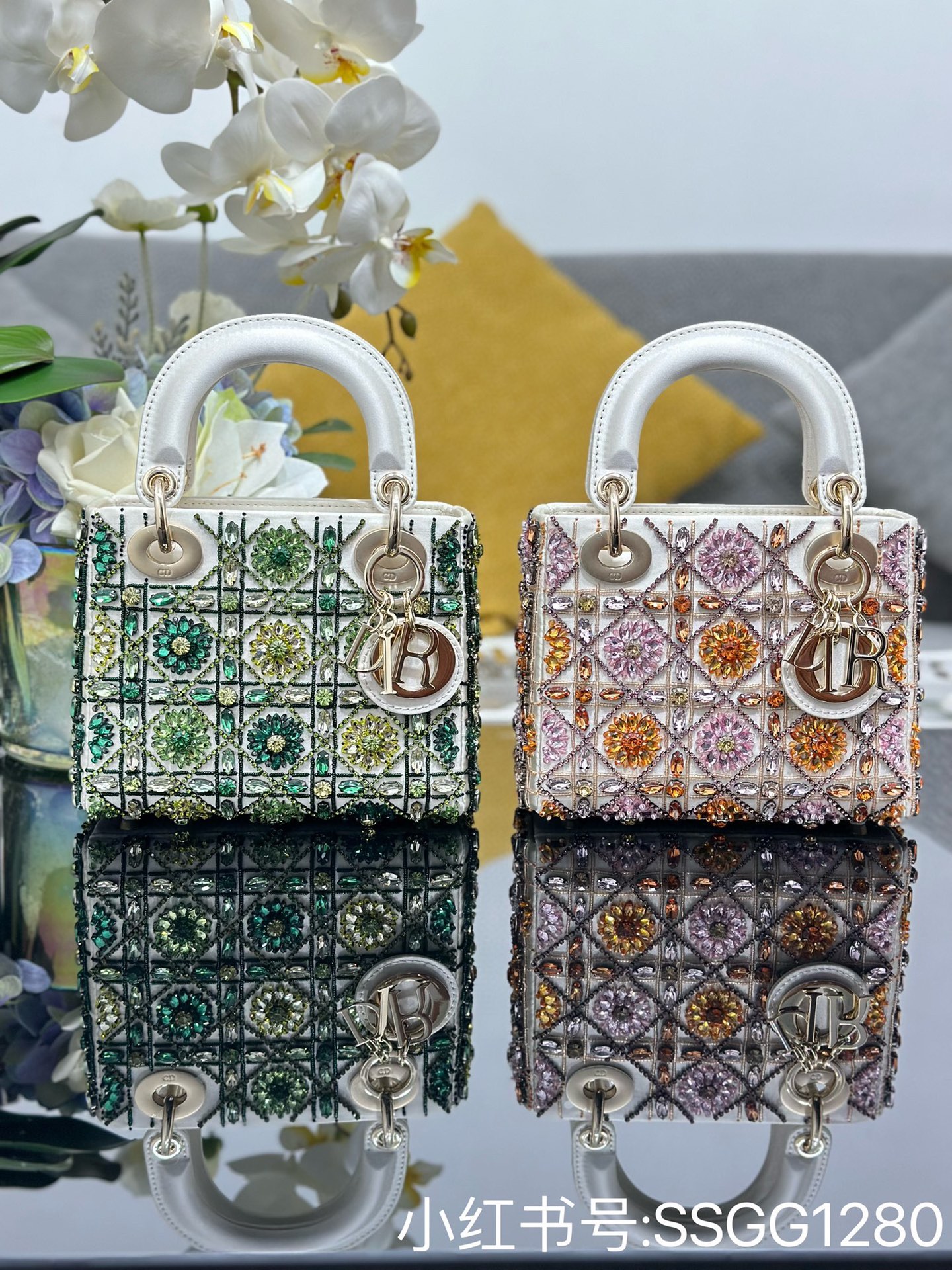 [TOP] Christian Dior Three Grid Embroidered Rhinestones Lady Christian Dior Bags 17*15*7 cm - 2 Colors