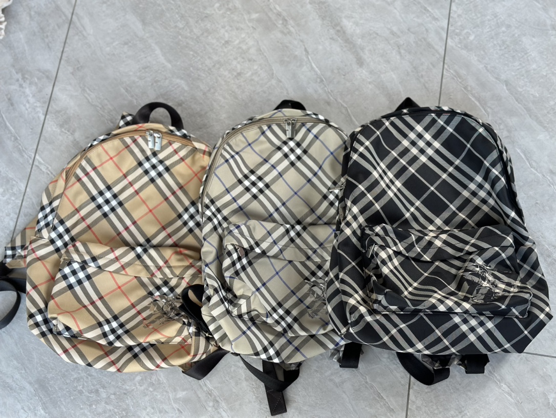 [TOP] BURBERRY Backpack 35x41x14 cm -  3 Color