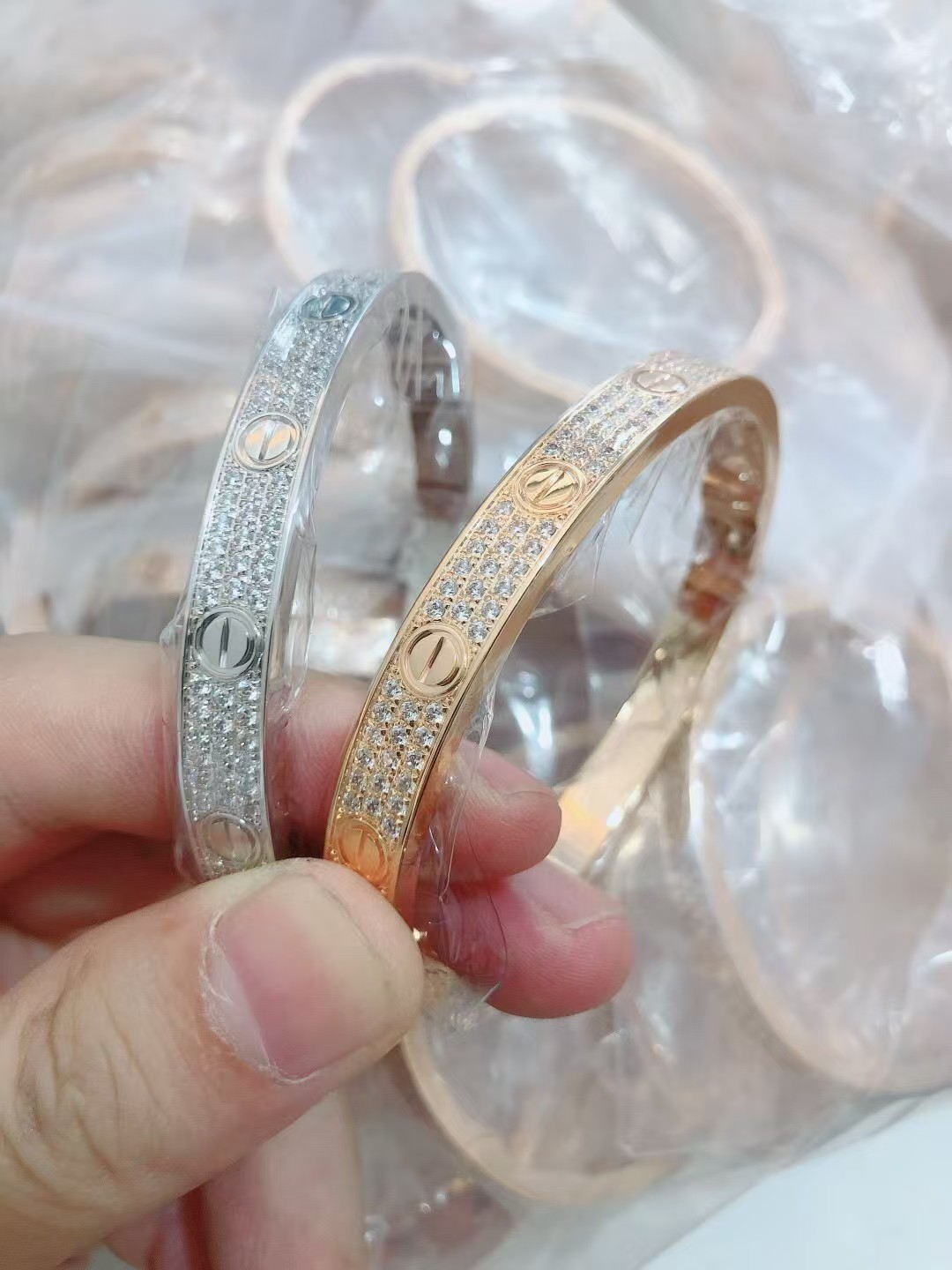 [TOP] Cartier Love Bracelet - 3 Color