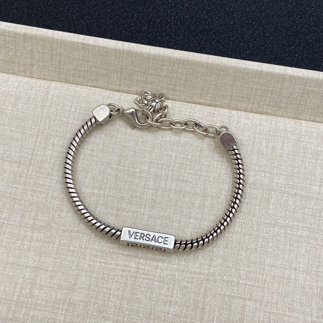 [TOP] VERSACE Bracelet - Silver