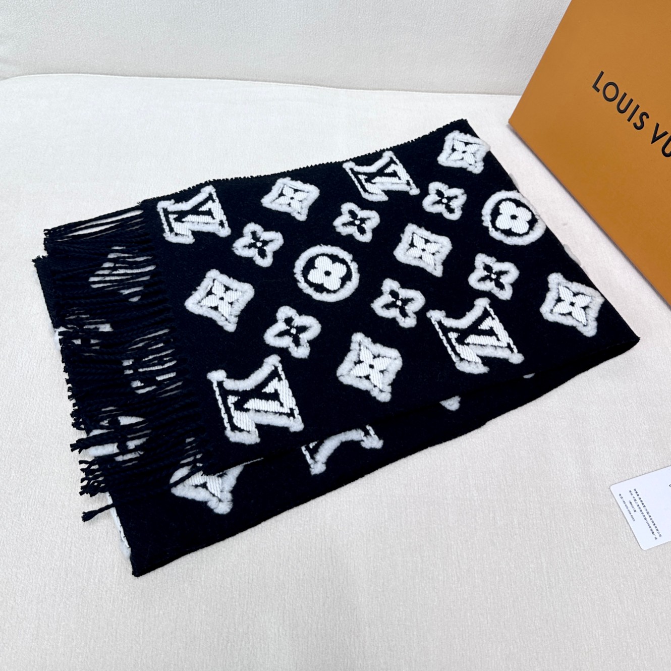 [TOP] Louis Vuitton LV Scarf 34 x 220 cm - Black
