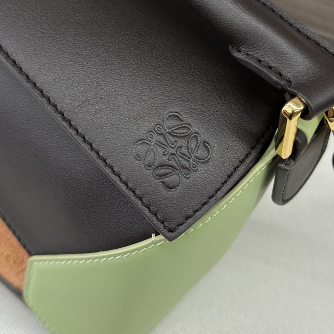 [TOP] LOEWE Puzzle Small Cow Leather Bag 24*10.5*16CM - Black/Green/Khaki
