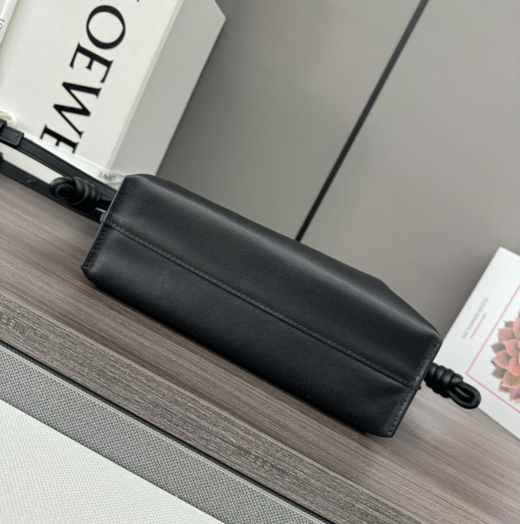 [TOP] LOEWE Sheepskin Flamenco Bags 23x18x9cm/30x24.5x10.5cm - Black