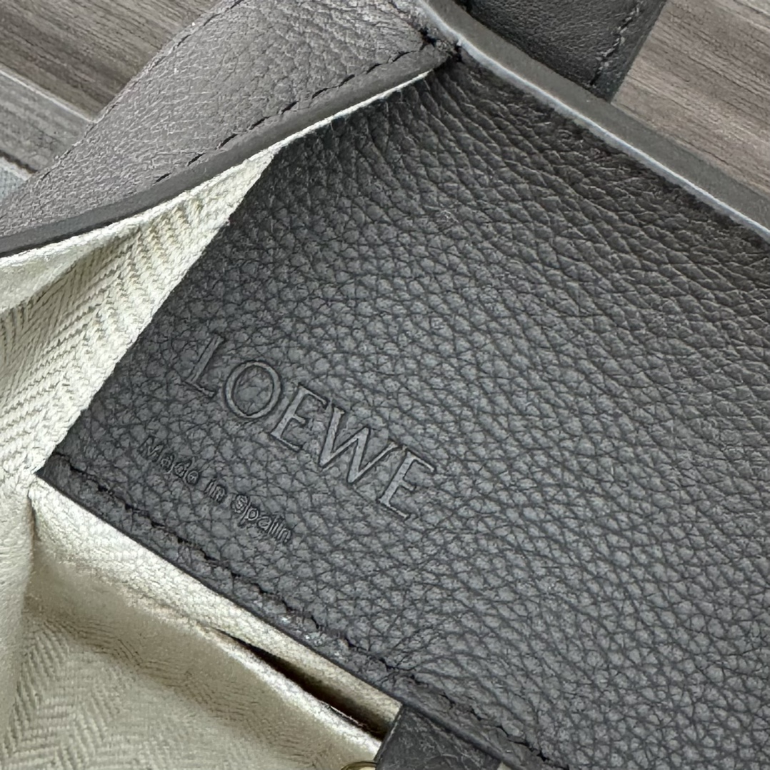 [TOP] LOEWE Hammock Bag 20x19x14cm - Black