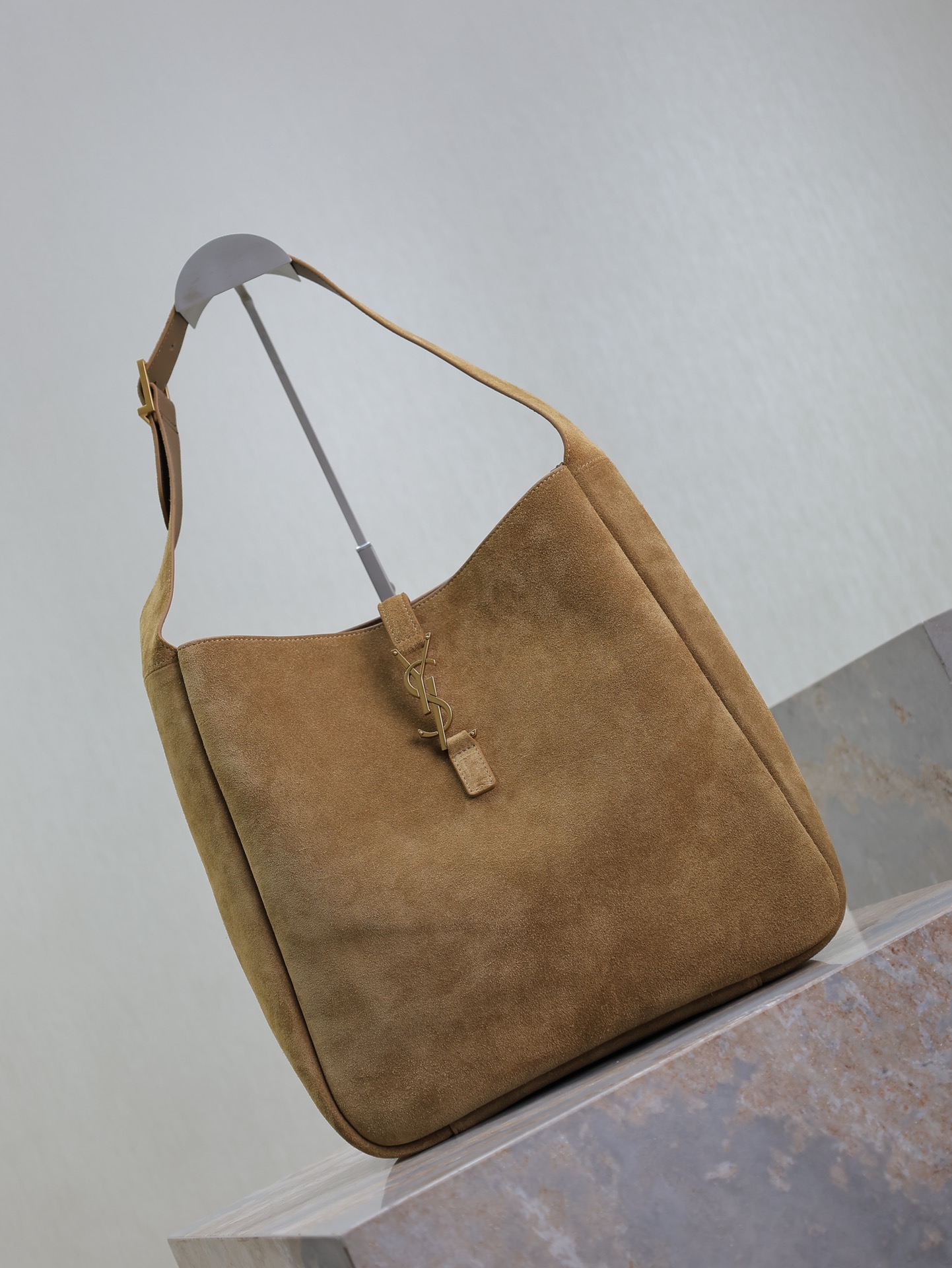 [TOP] Yves Saint Laurent YSL Suede Large Hobo Bag 30x31x13cm - Brown&GHW