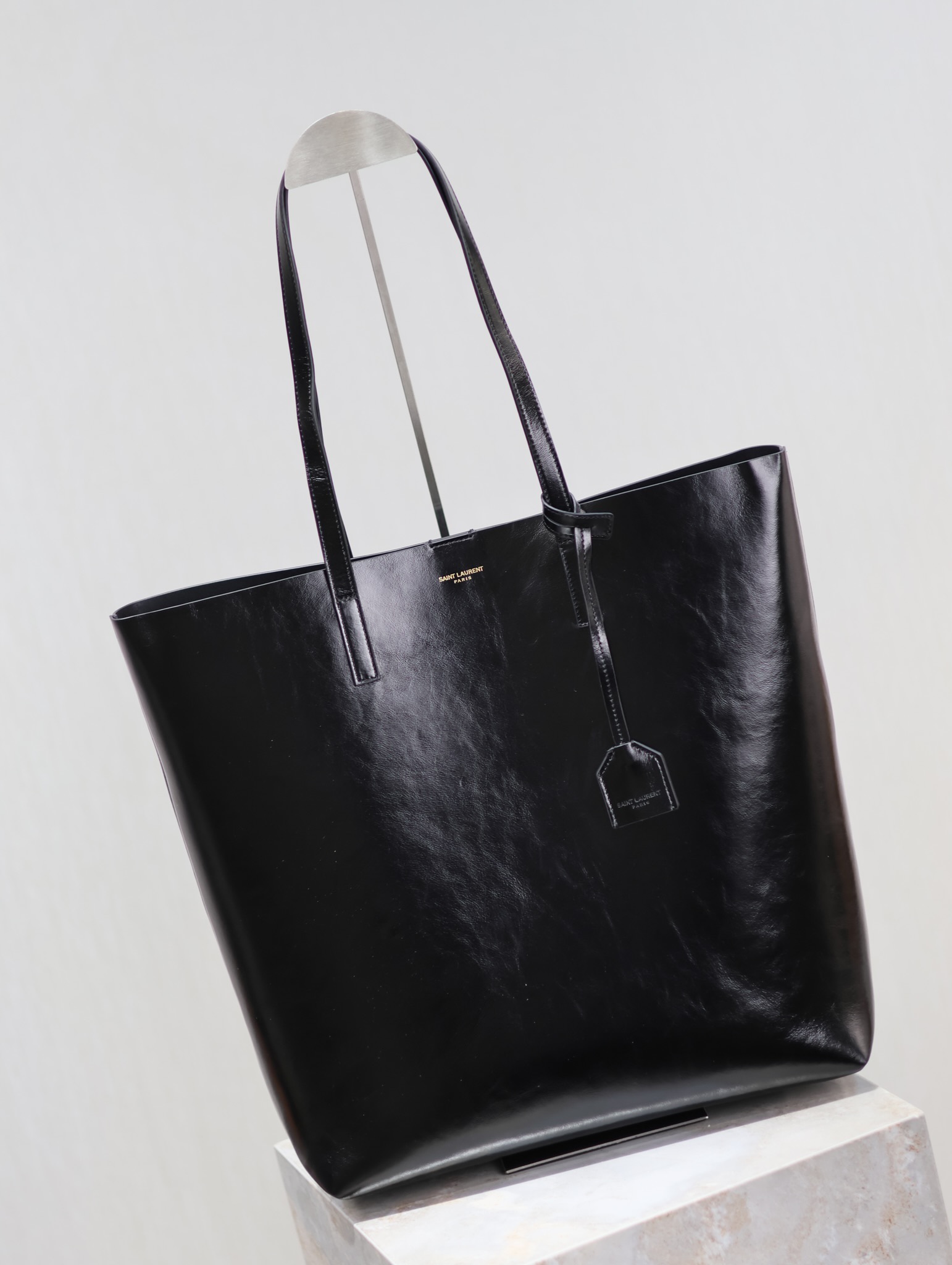 [TOP] Yves Saint Laurent YSL Wax leather Shopping Tote Bag 32.5×35×10.5cm - Black