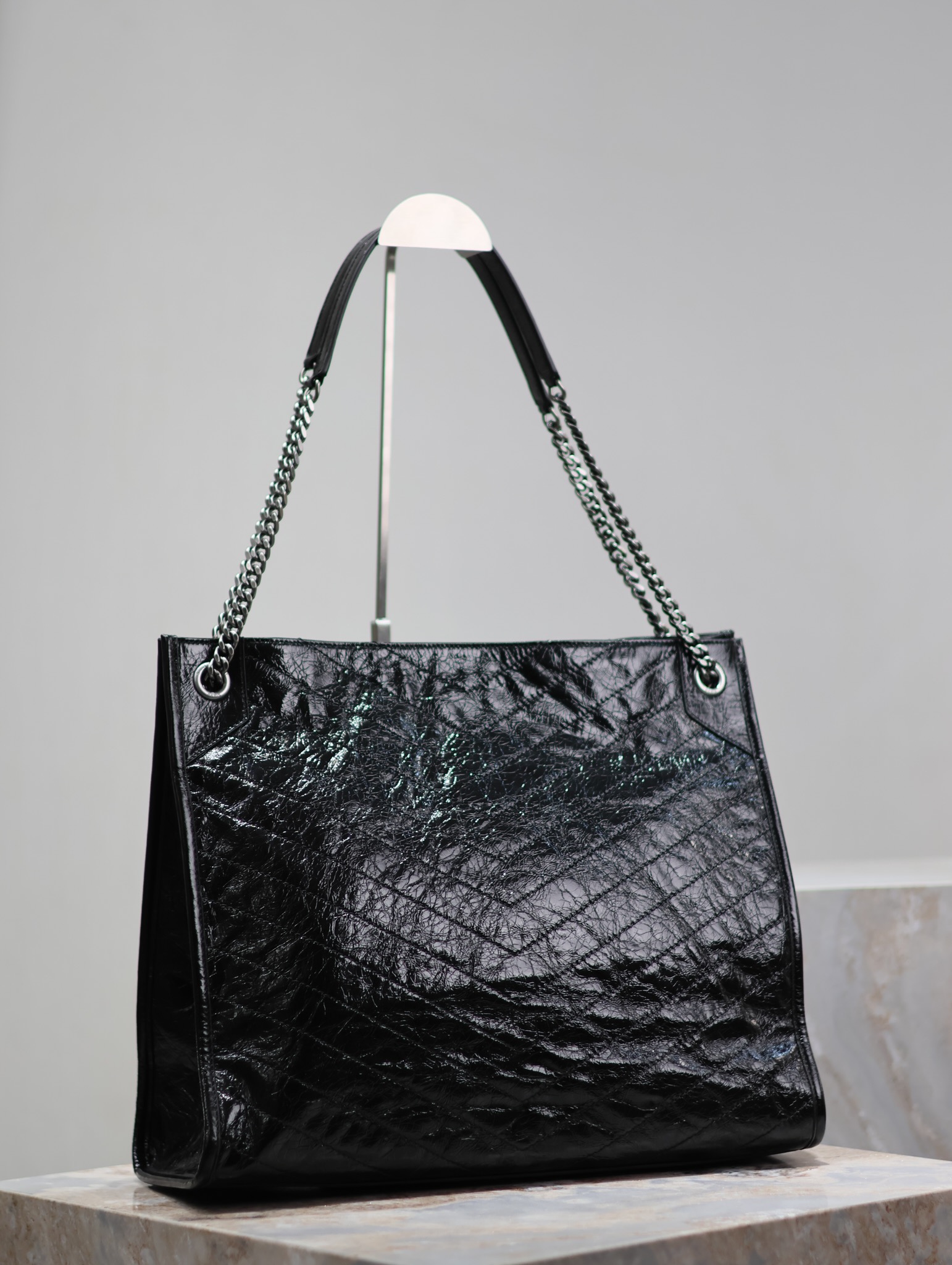 [TOP] Yves Saint Laurent YSL Wax Cowhide Large Niki Shopping Bag 39×31.5×12.5cm - Black