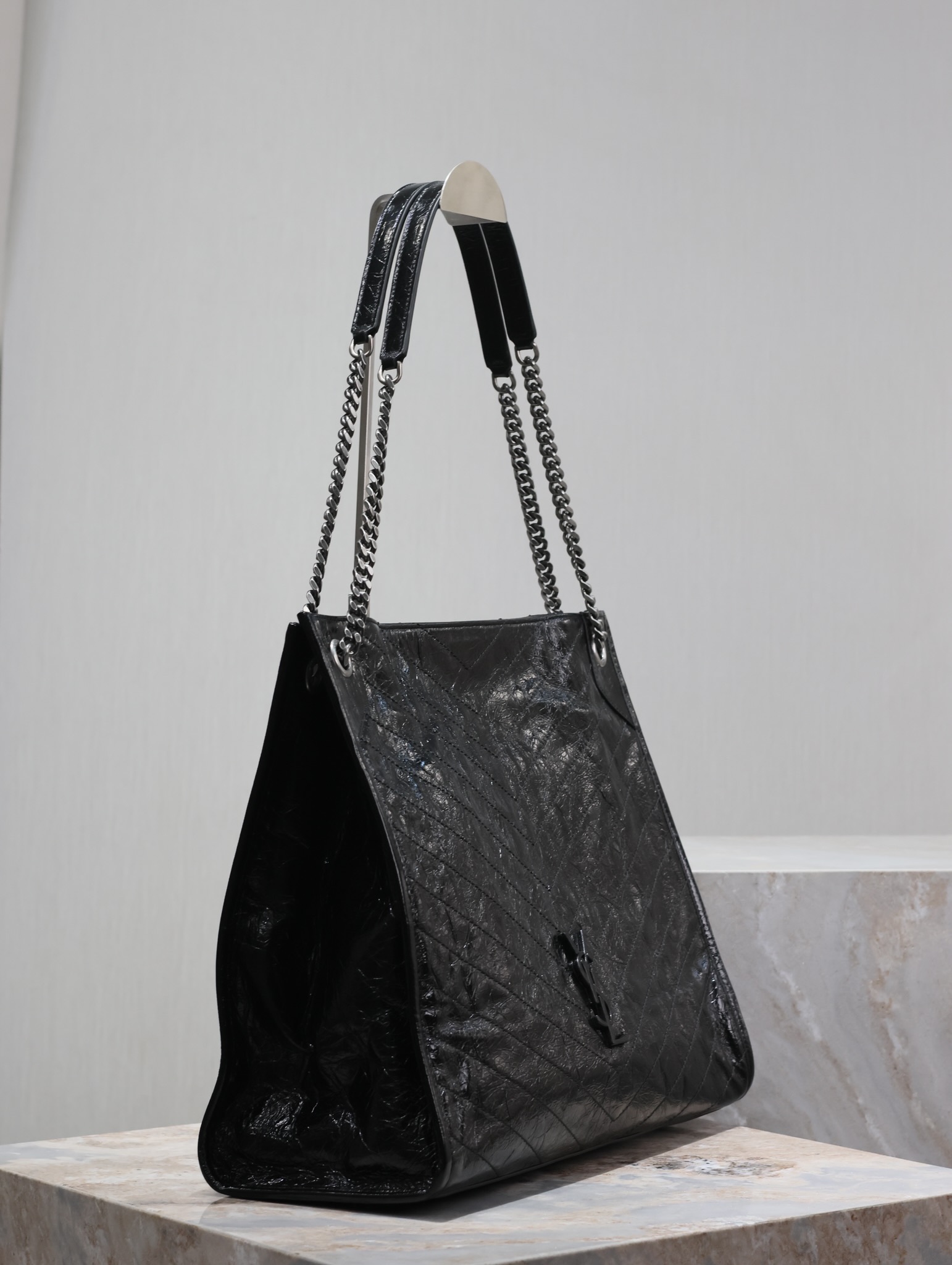 [TOP] Yves Saint Laurent YSL Wax Cowhide Large Niki Shopping Bag 39×31.5×12.5cm - Black