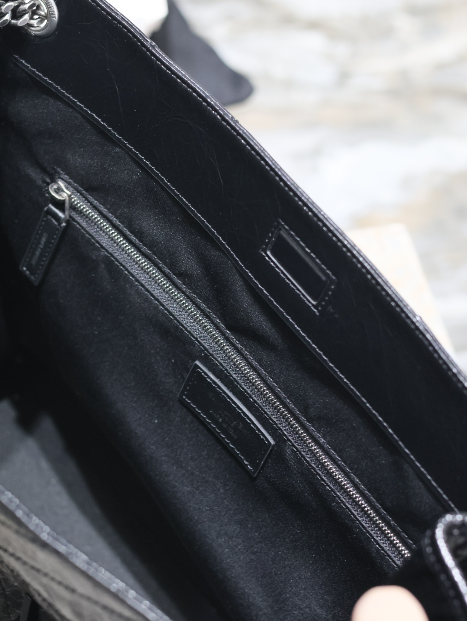 [TOP] Yves Saint Laurent YSL Wax Cowhide Large Niki Shopping Bag 39×31.5×12.5cm - Black