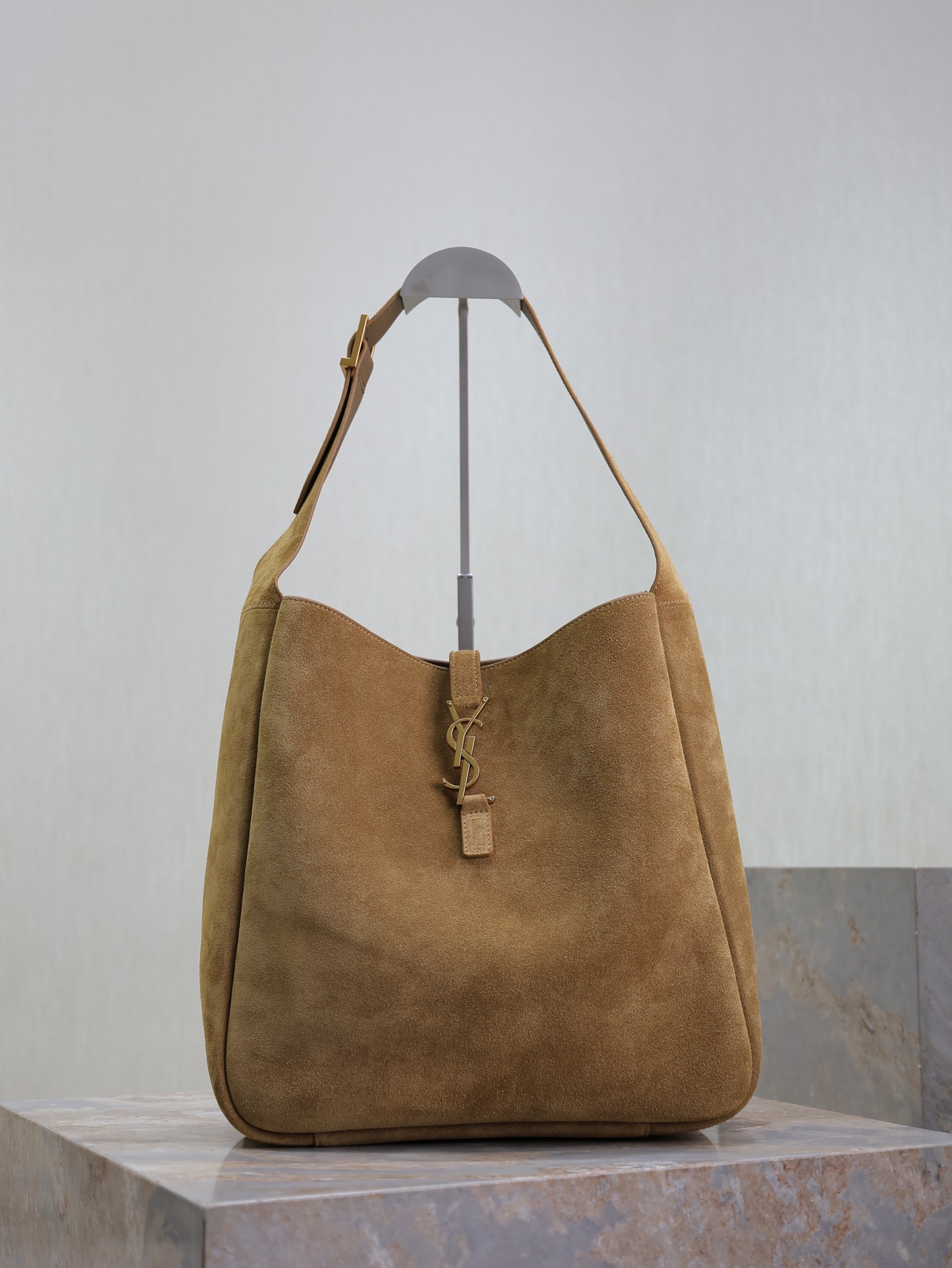 [TOP] Yves Saint Laurent YSL Suede Large Hobo Bag 30x31x13cm - Brown&GHW