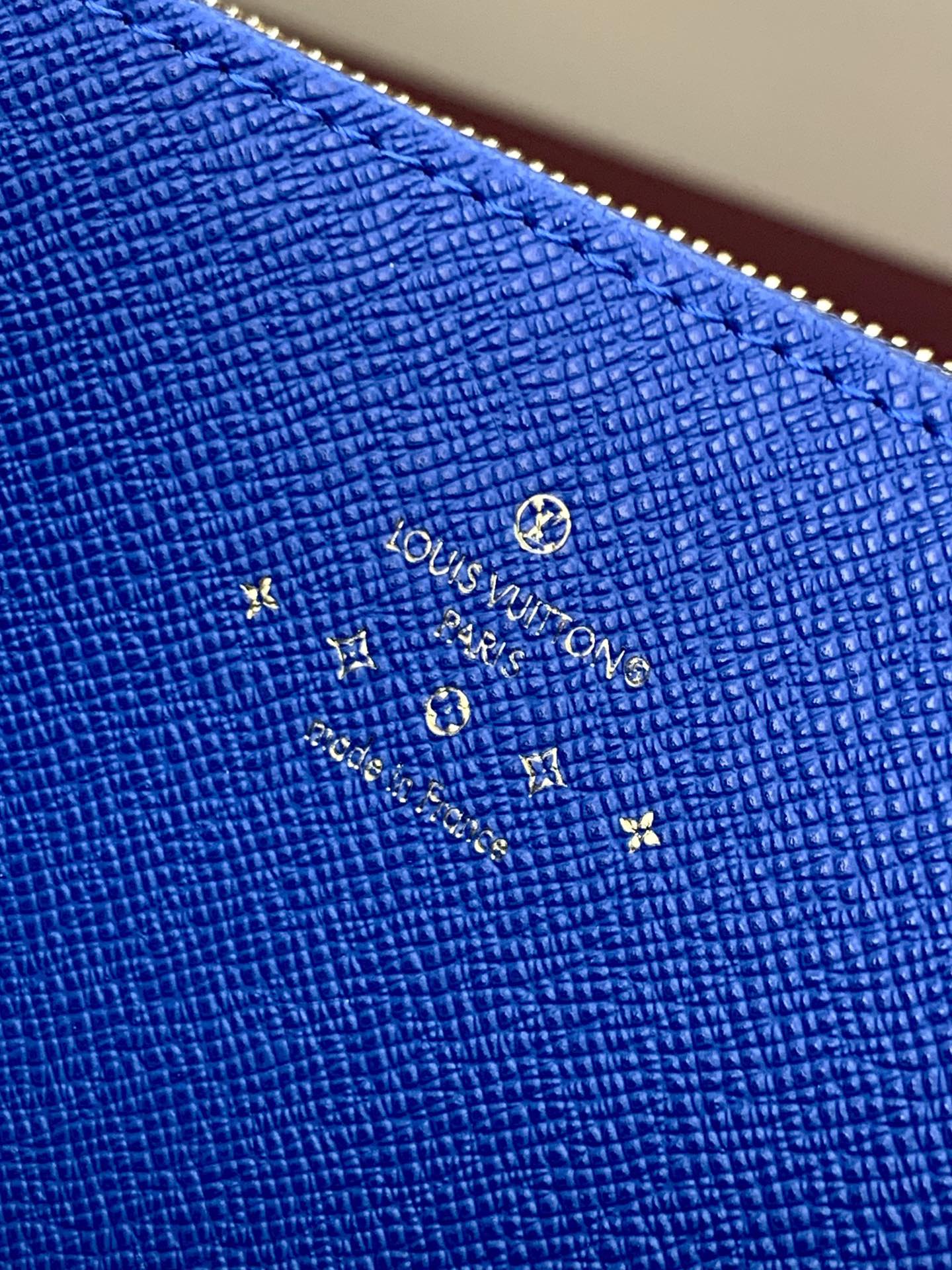 [TOP] Louis Vuitton LV Zippy Wallet 19.5x10.5x2.5cm - Monogram Denim Blue