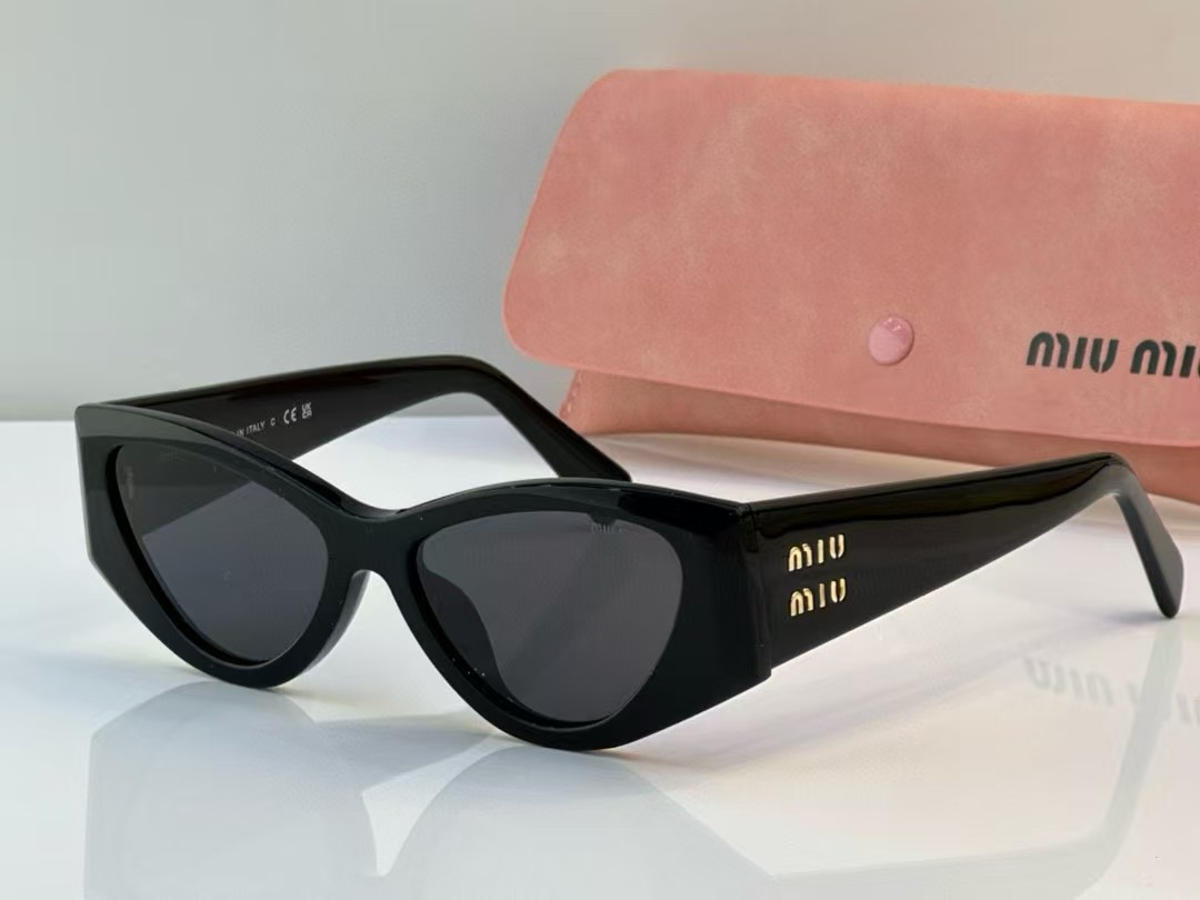 [TOP] Miu Miu Sunglasses - 5 Colors