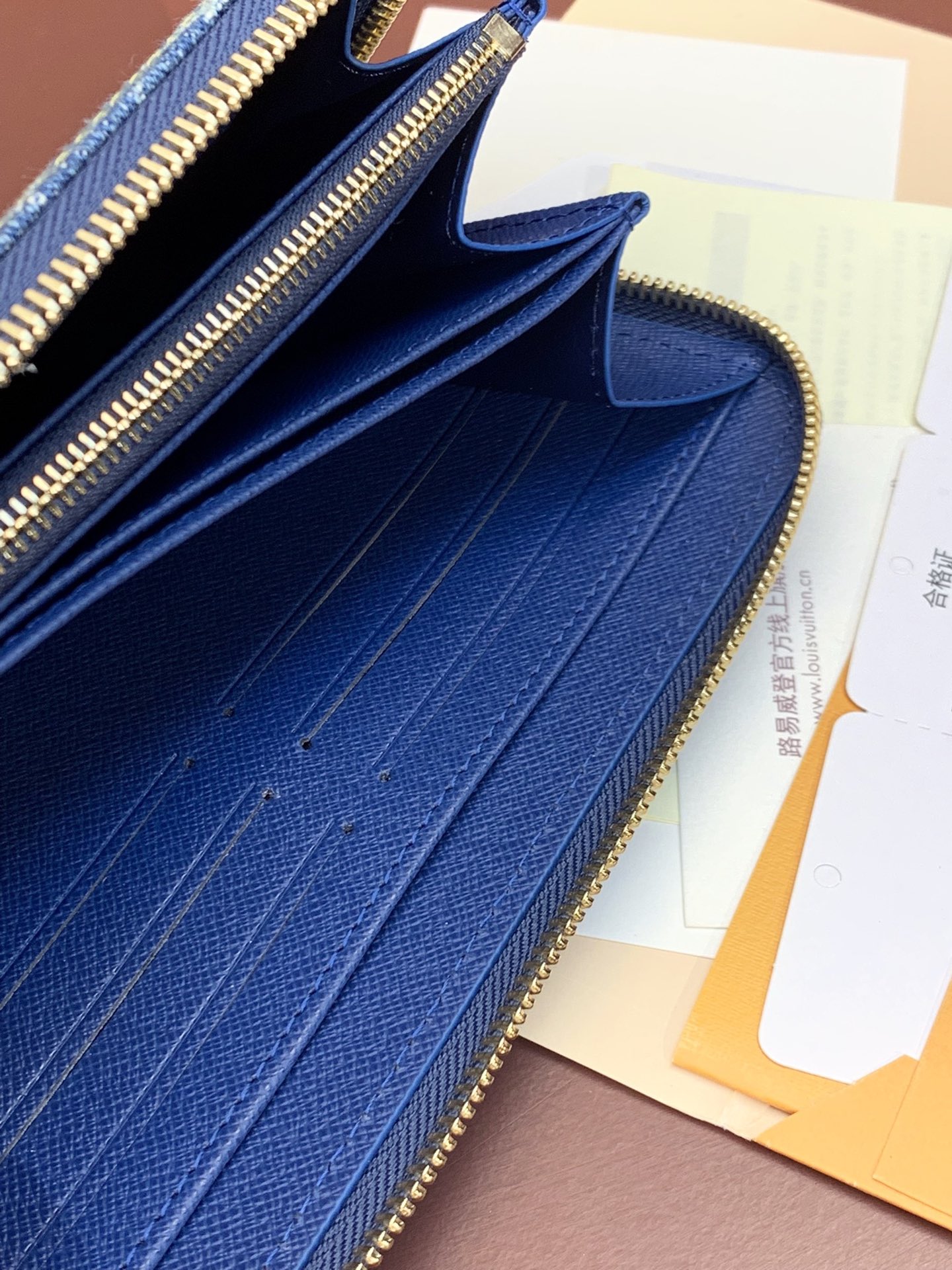 [TOP] Louis Vuitton LV Zippy Wallet 19.5x10.5x2.5cm - Monogram Denim Blue