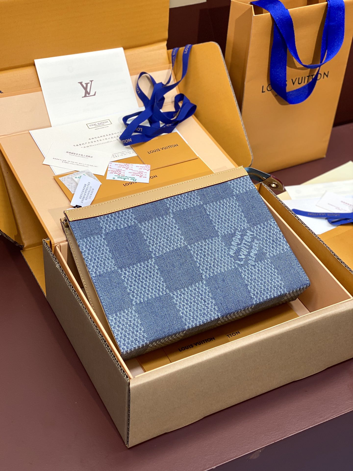 [TOP] Louis Vuitton LV LV Pochette To-Go Clutch Bag 27×21×6cm - Blue
