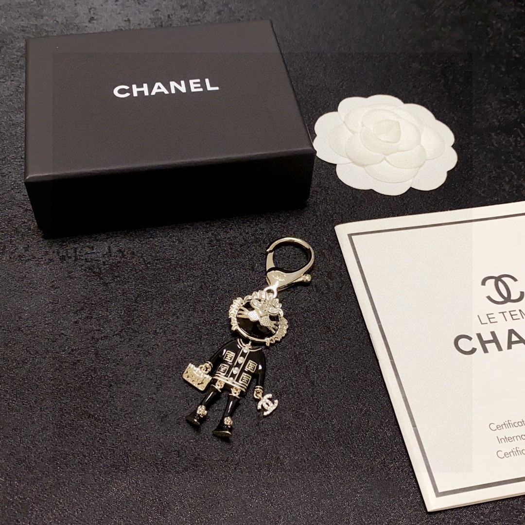 [TOP] CHANEL CC Key Chain - Black&GHW