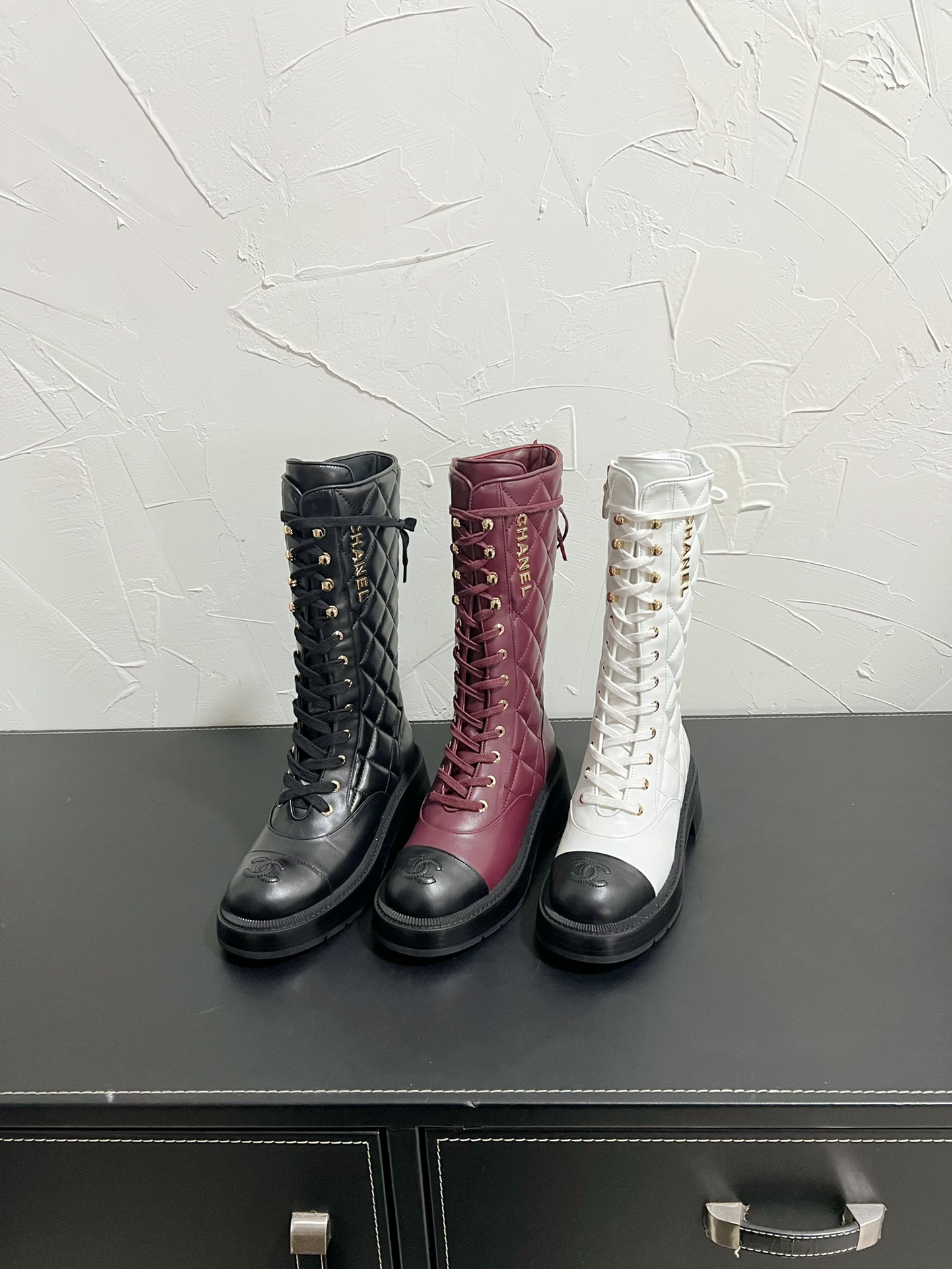 [TOP] CHANEL Long Boots - 3 Color