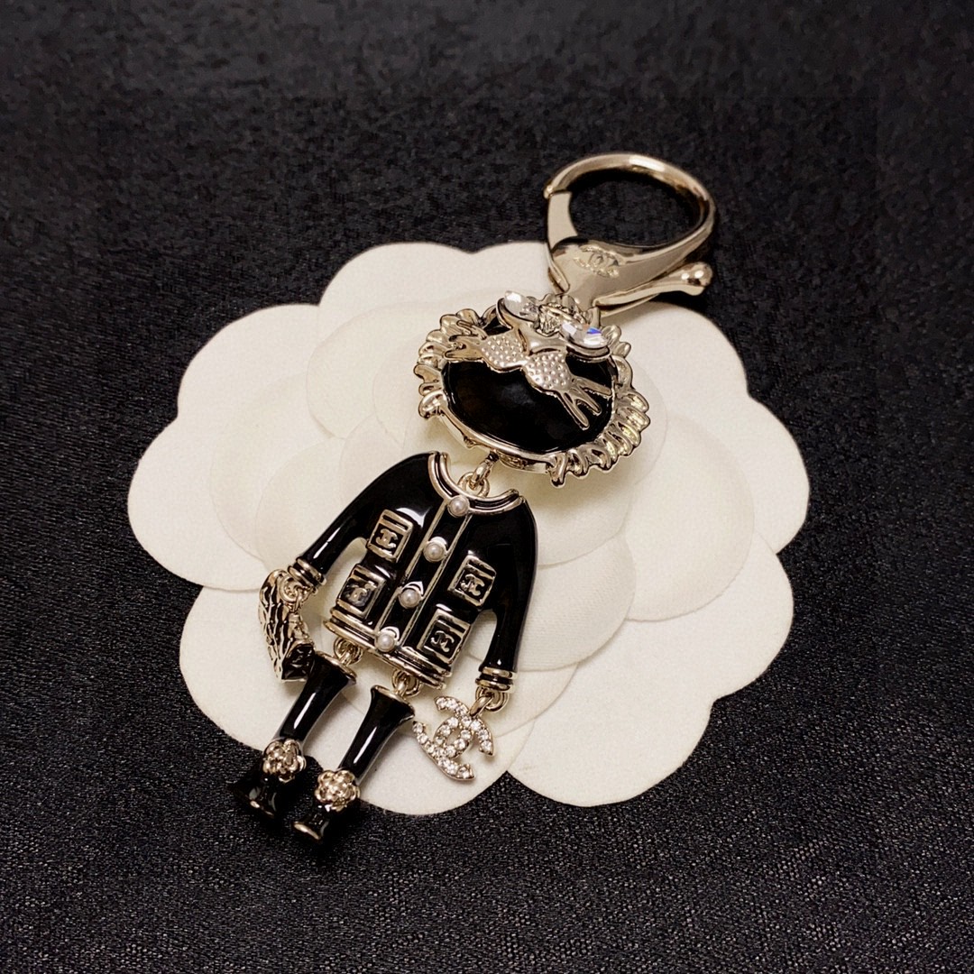 [TOP] CHANEL CC Key Chain - Black&GHW
