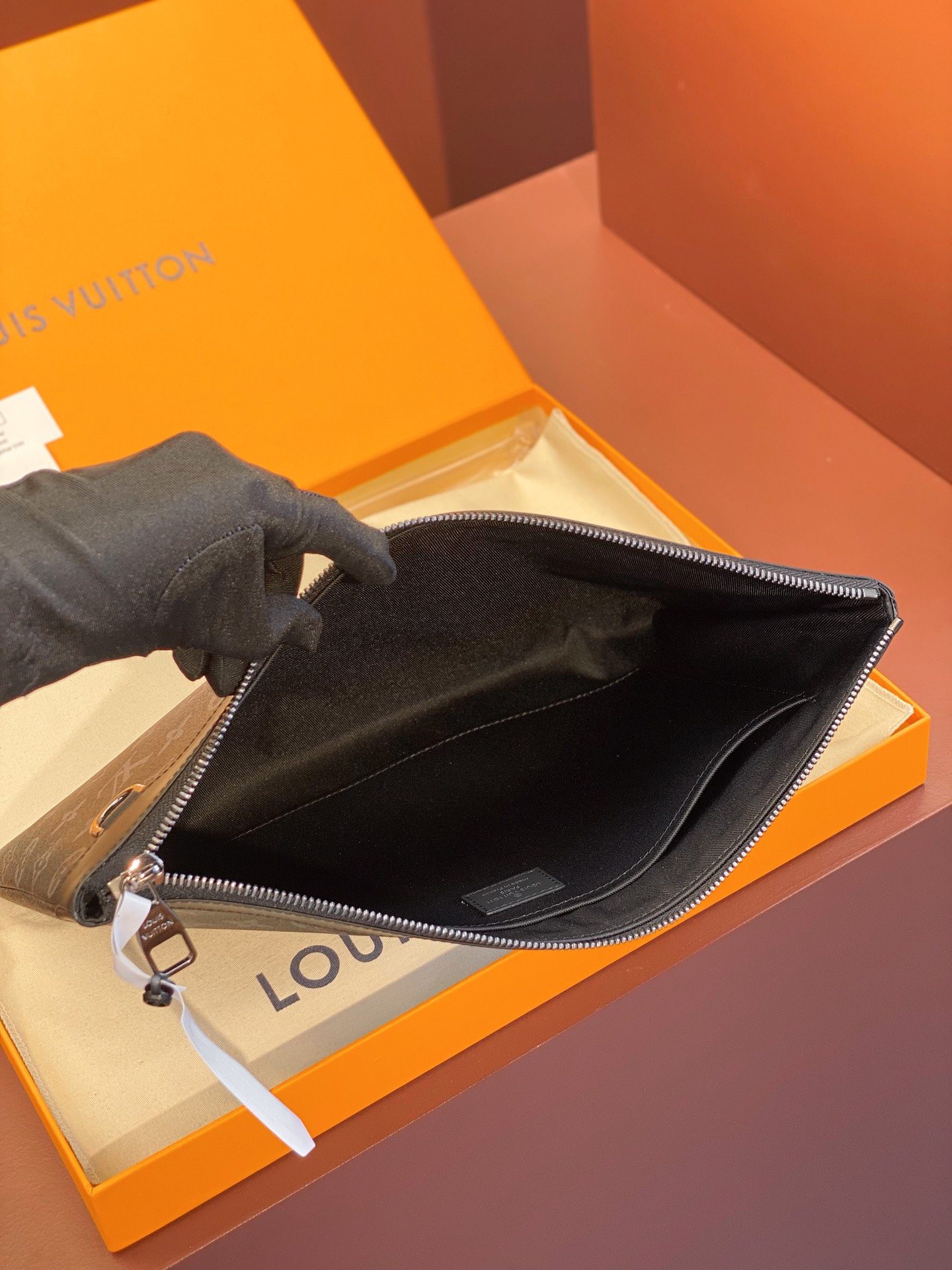 [TOP] Louis Vuitton LV LV Pochette Apollo Handbag 25x 2cm - 2 Colour