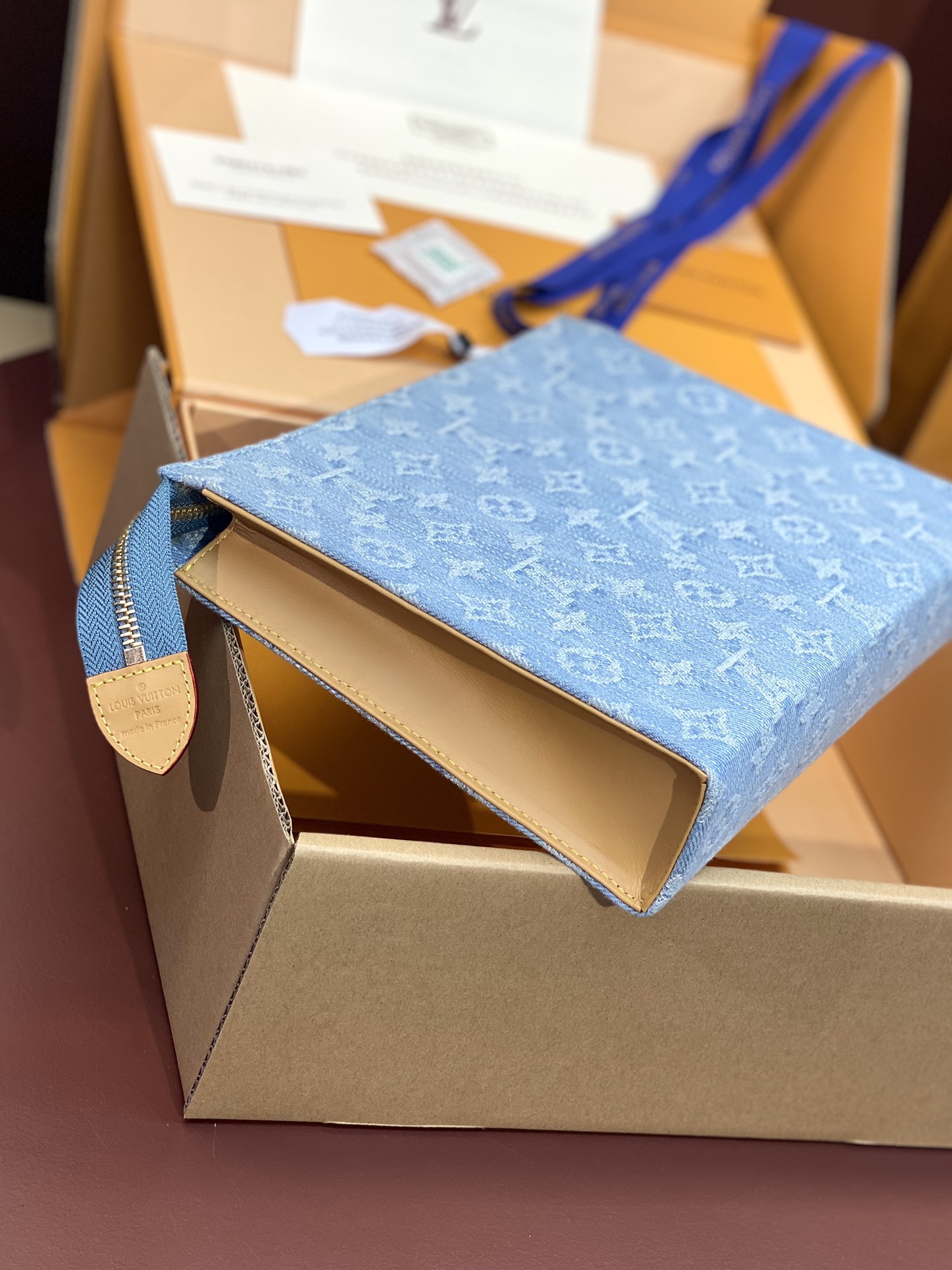 [TOP] Louis Vuitton LV Pochette Accessoires Clutch Bag 26x20cm - Denim Blue