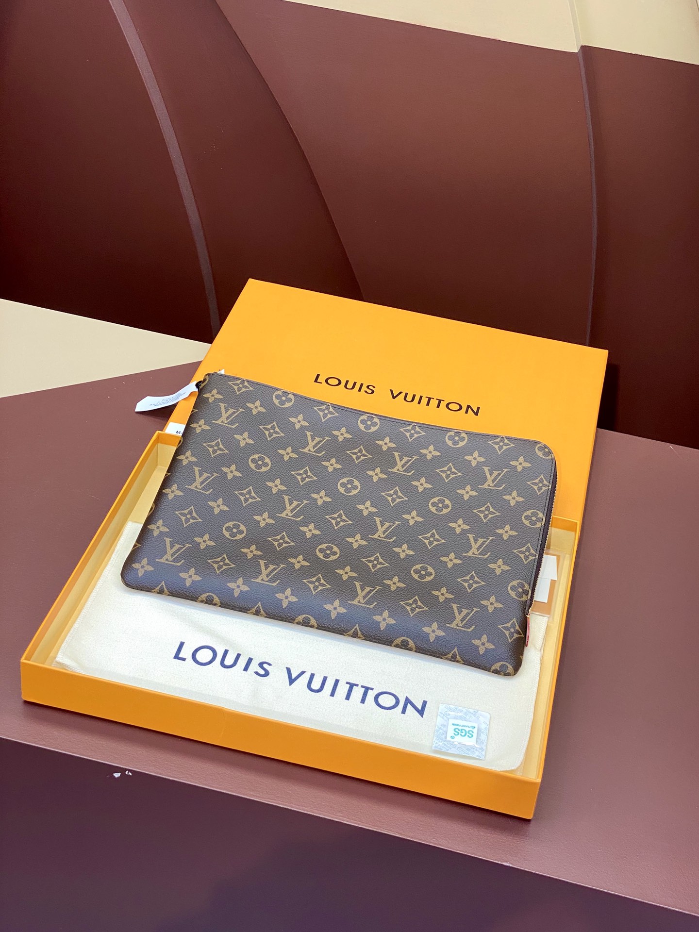 [TOP] Louis Vuitton LV LV Etui Voyage Handbag 24*17*1cm/34*25*1 cm - Brown