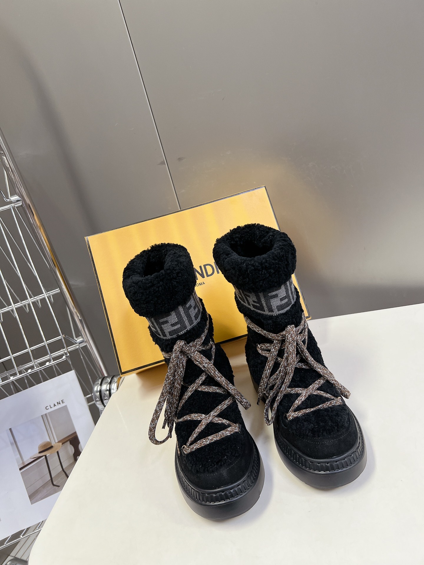 [TOP] FENDI FF Après-ski Boots - 2 Colors