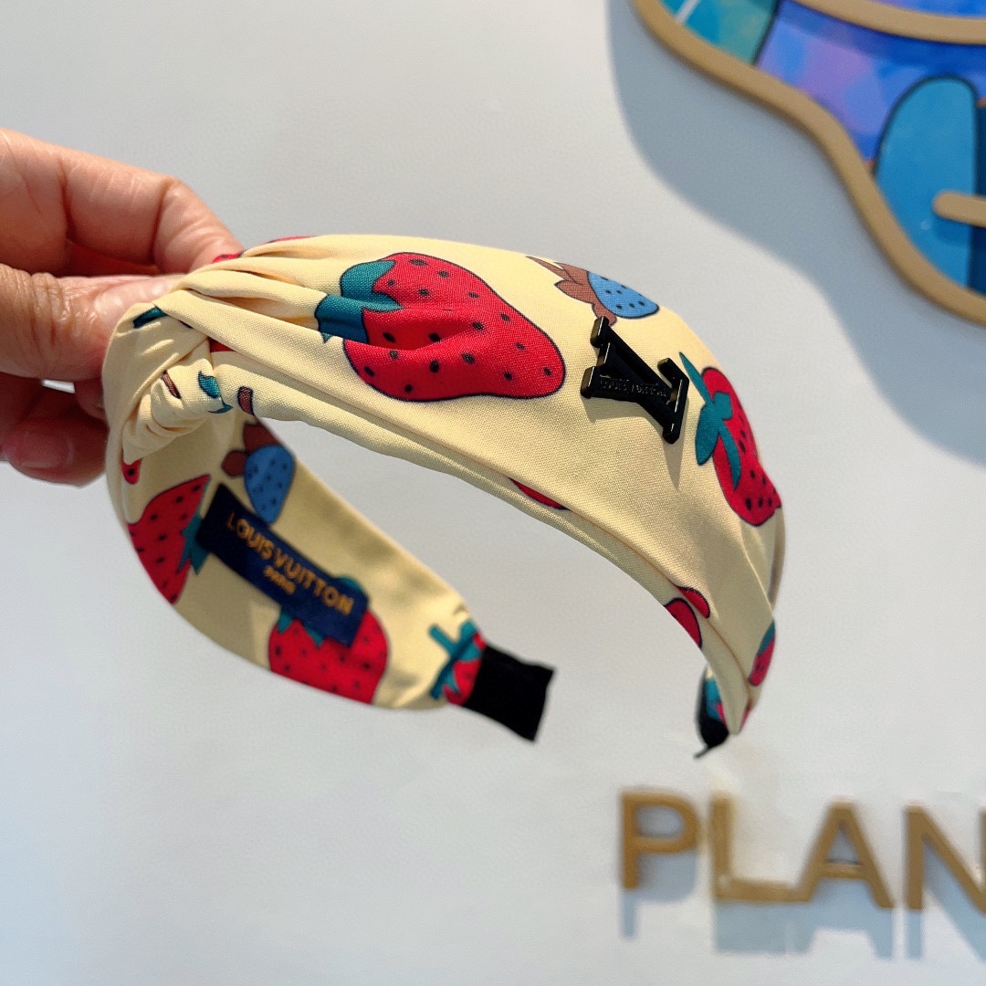 [TOP] Louis Vuitton LV  Fashionable And Versatile Hairband -White