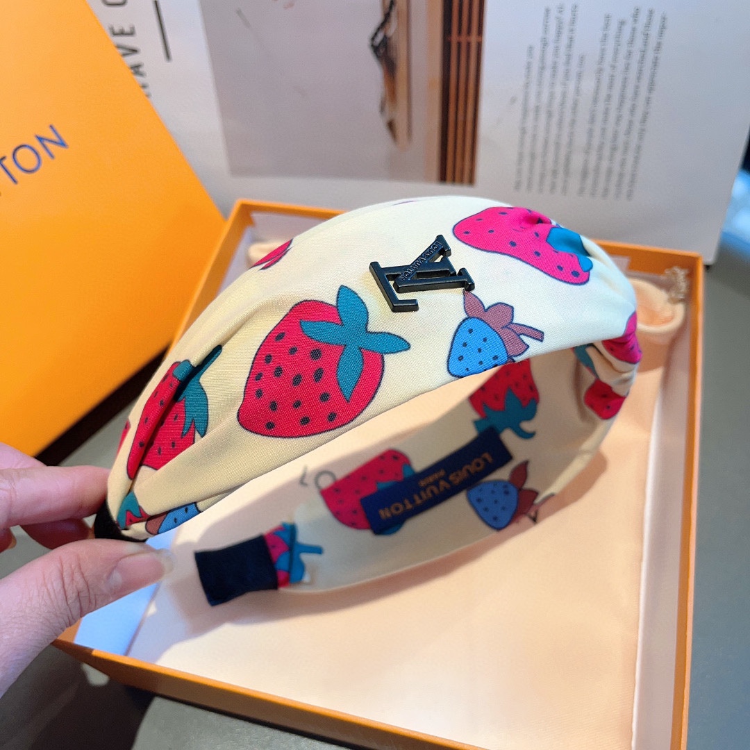 [TOP] Louis Vuitton LV  Fashionable And Versatile Hairband -White