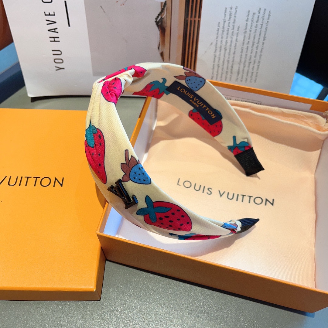 [TOP] Louis Vuitton LV  Fashionable And Versatile Hairband -White