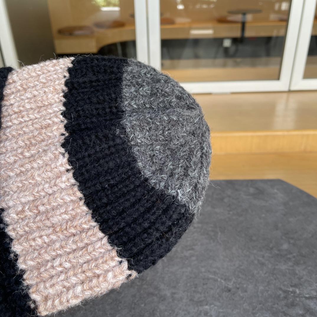 [TOP] CELINE Knitted Hat - 4 Colour