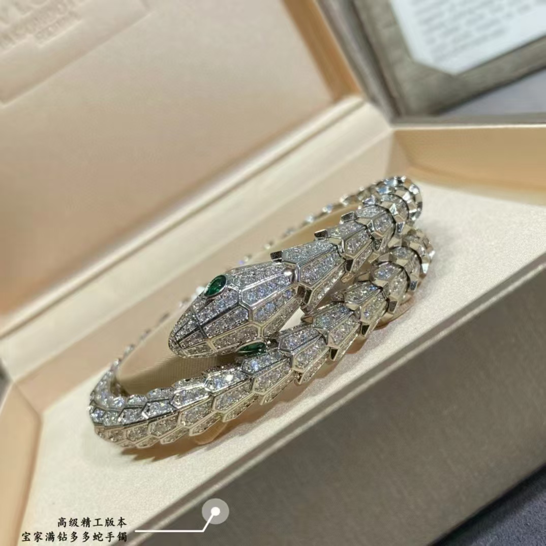 [TOP] BVLGARI Diamond and Emerald Eyes Serpenti Bracelet -Sliver
