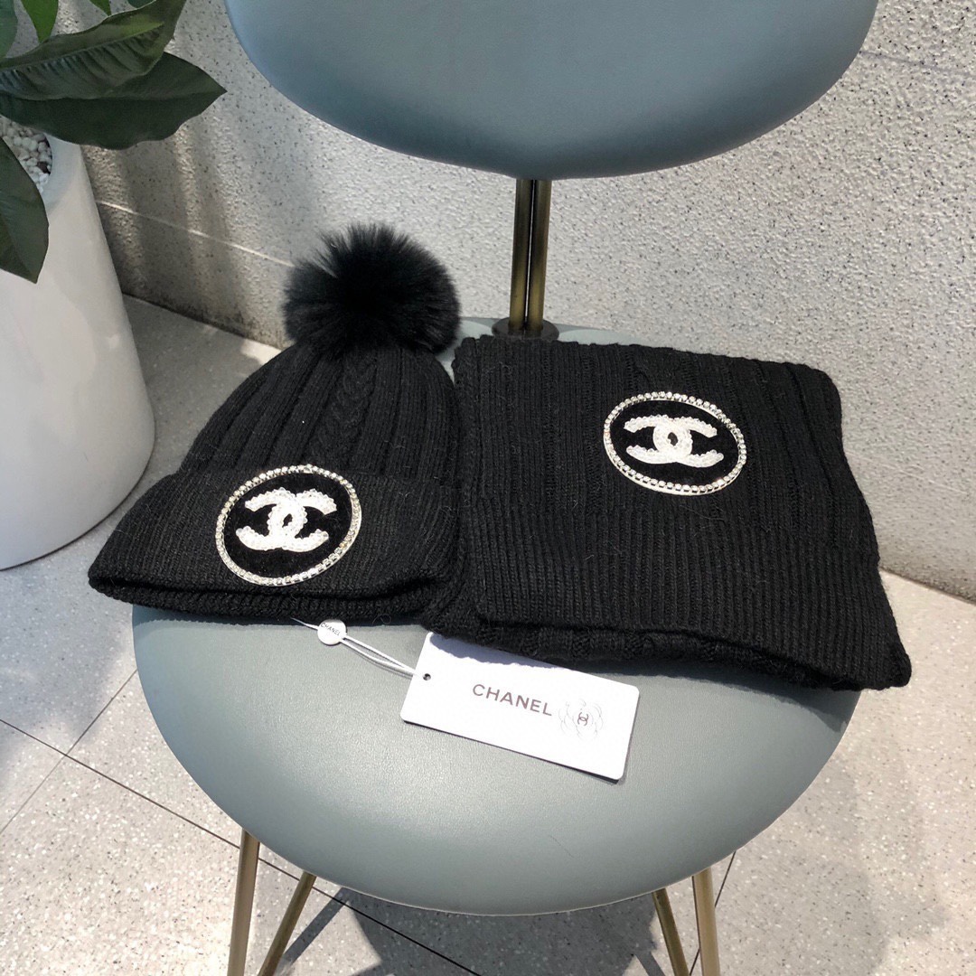 [TOP] CHANEL Knitted Hat + Scarf - 3 Colour