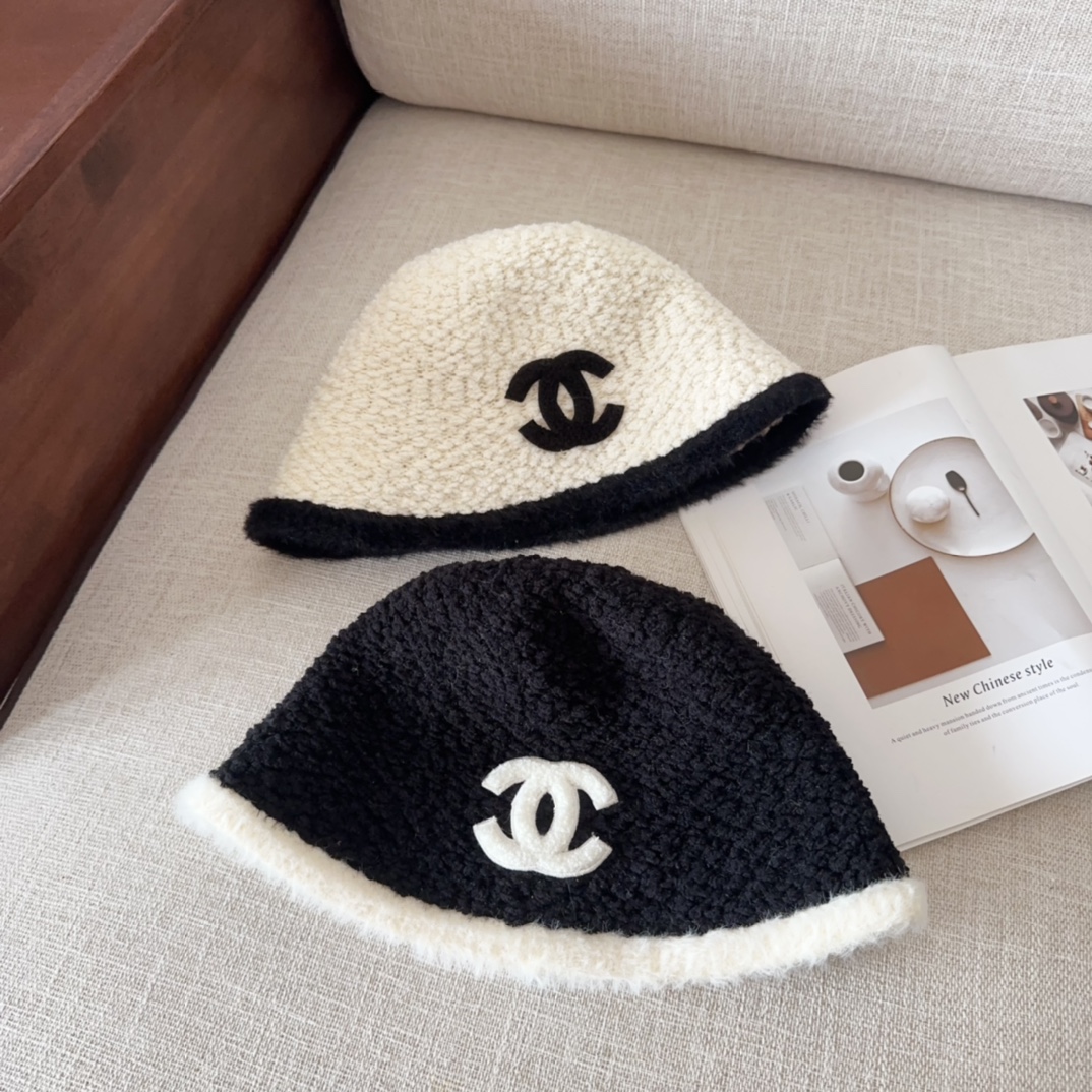 [TOP] CHANEL Bucket Hat - 2 Colors