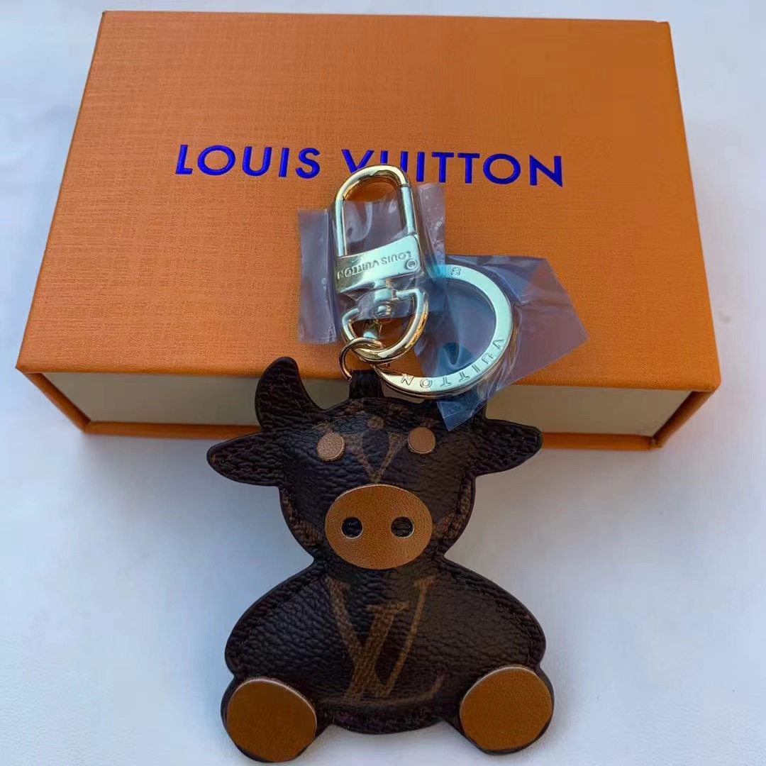 [TOP] Louis Vuitton LV Calf Shape keychain - Brown