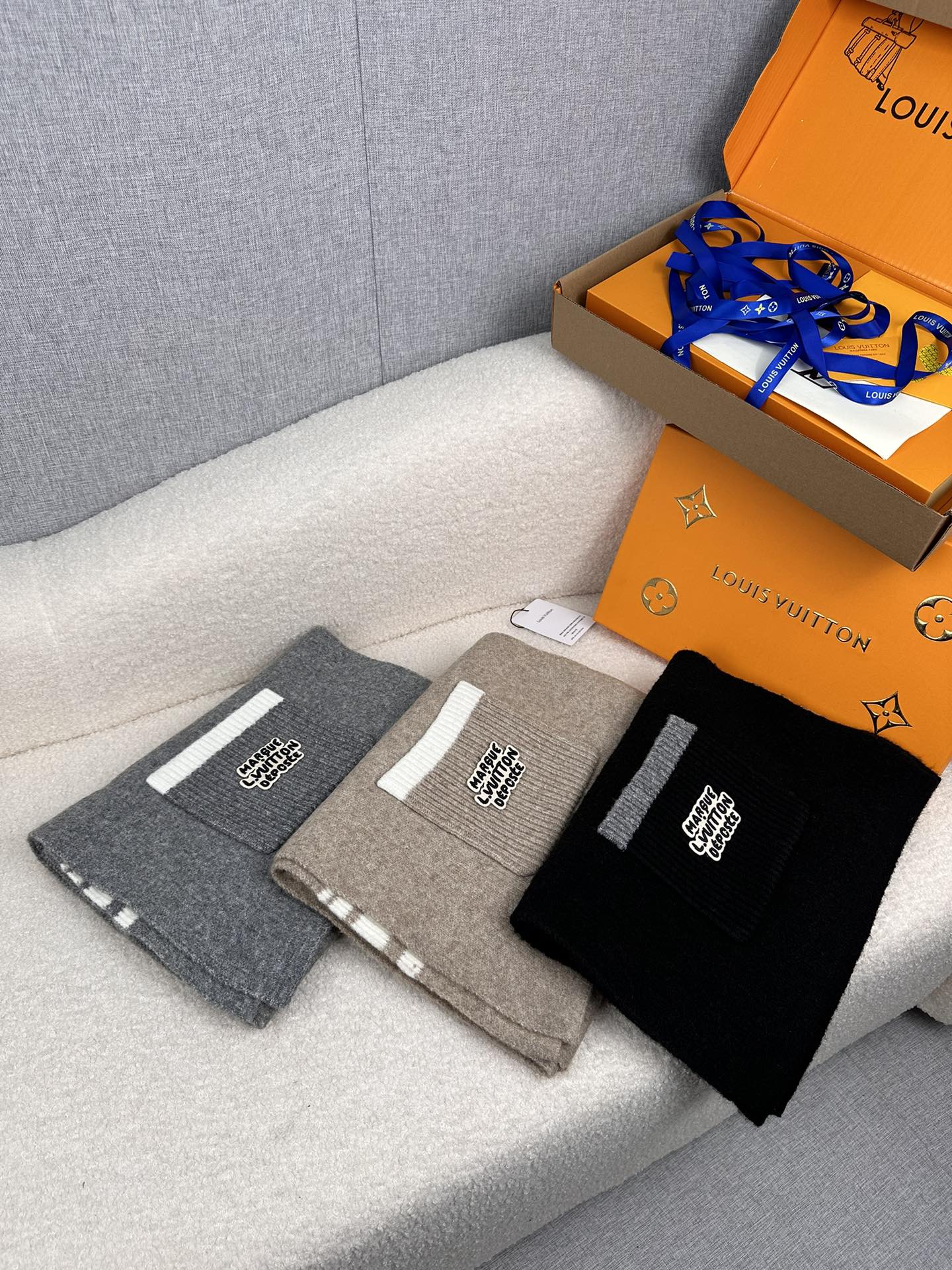 [TOP] Louis Vuitton LV Wool Scarf 180*32cm - 3 Color