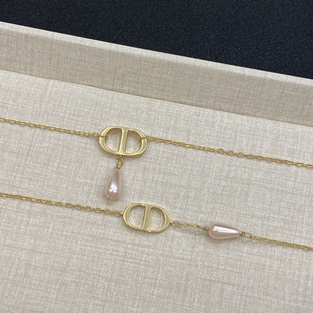 [TOP] Christian Dior Necklace/Earrings/Bracelet with Pearl - Gold