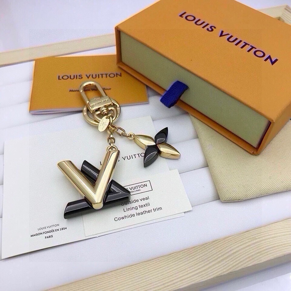 [TOP] Louis Vuitton LV LV Twist Bag Charm Key - 2 Colour