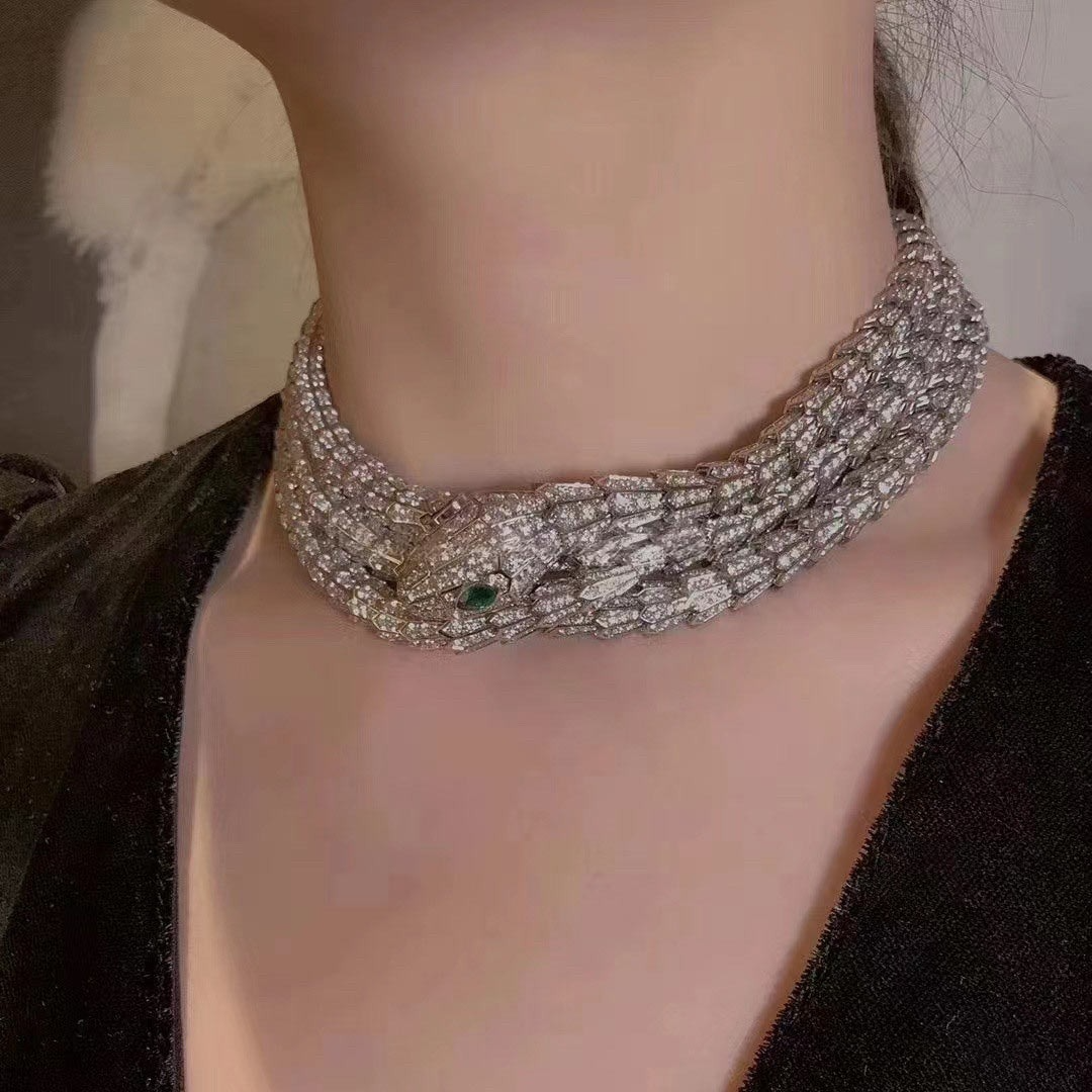 [TOP] BVLGARI Serpenti Necklace -Sliver