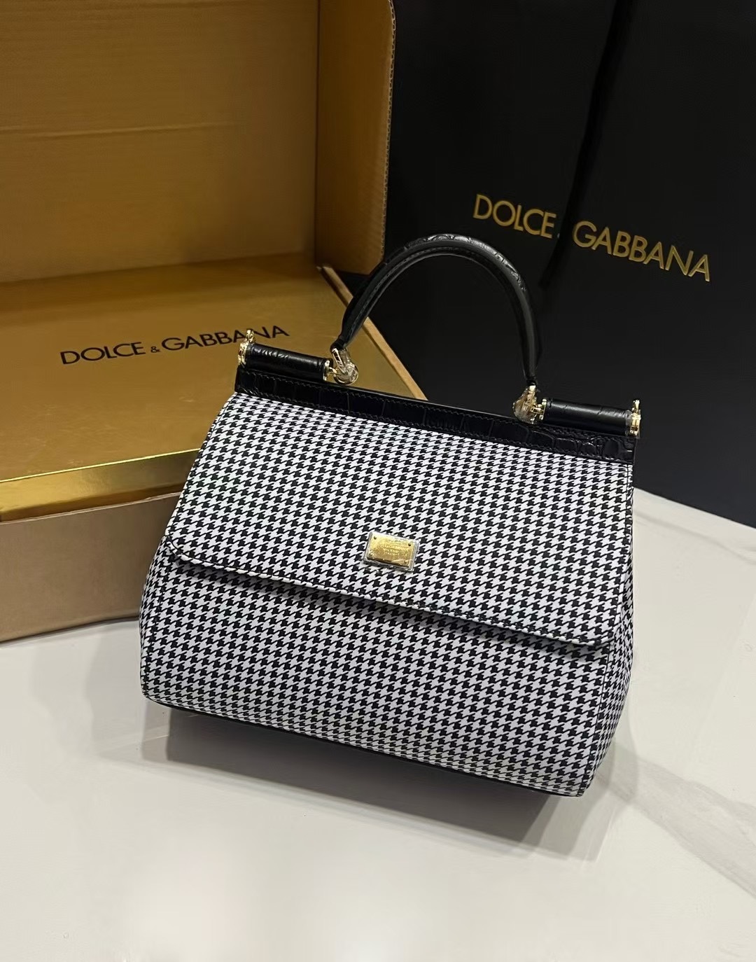 [TOP] Dolce & Gabbana D&G Sicily Houndstooth Handbag 18cm/20cm/25cm-Black and White