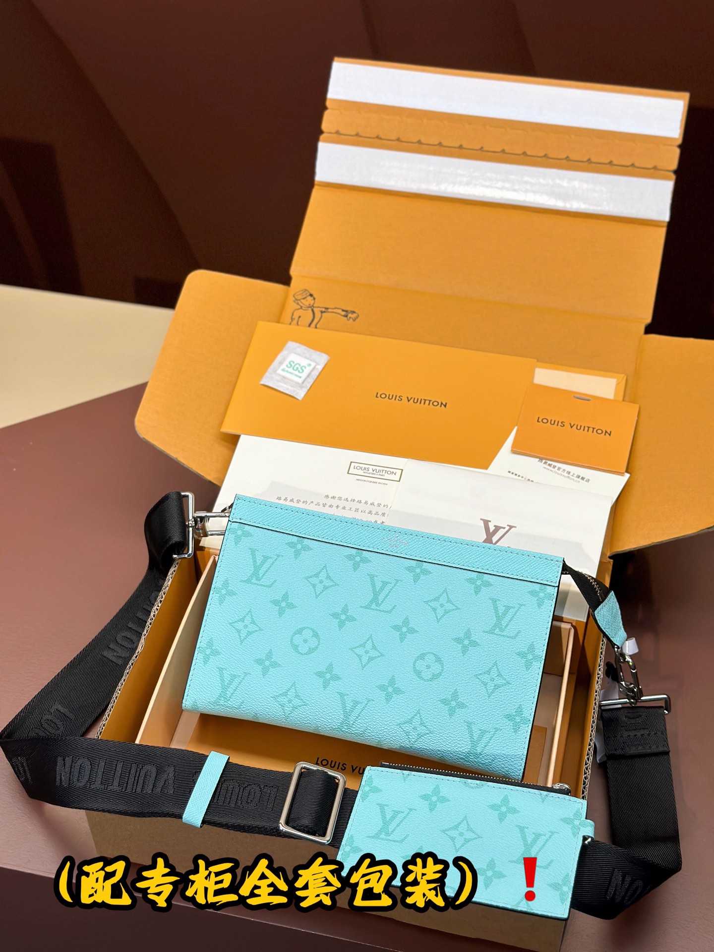 [TOP] Louis Vuitton LV Monogram Eclipse Canvas Bag 18.5 x 11 x 6.5cm - 4 Colour